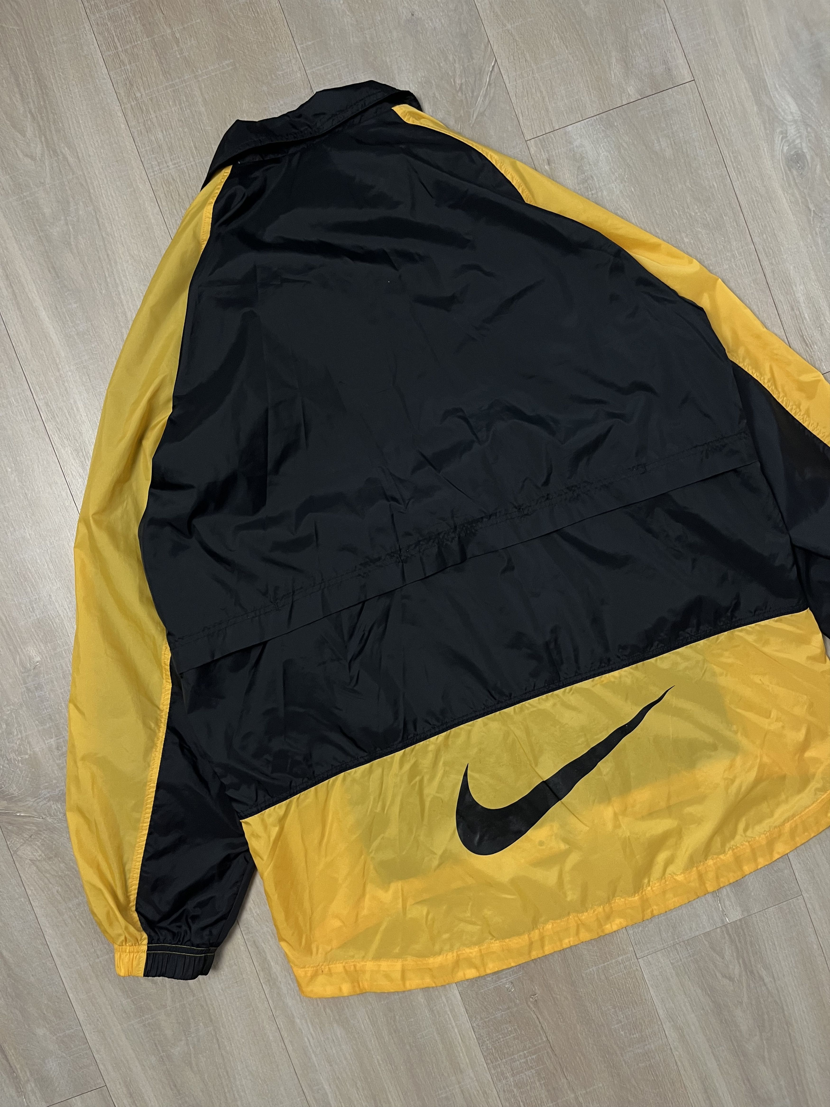 Nike Borussia Dortmund Football Jacket 1997/98 adult Size XL Nike Size US XL / EU 56 / 4 - 10 Thumbnail