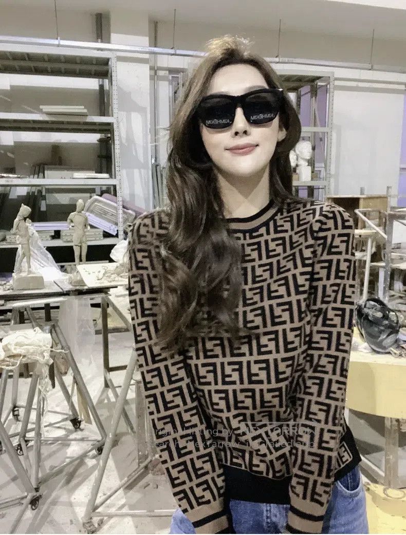 Fendi Fendi Old flower letter sweater Size S / US 4 / IT 40 - 7 Thumbnail