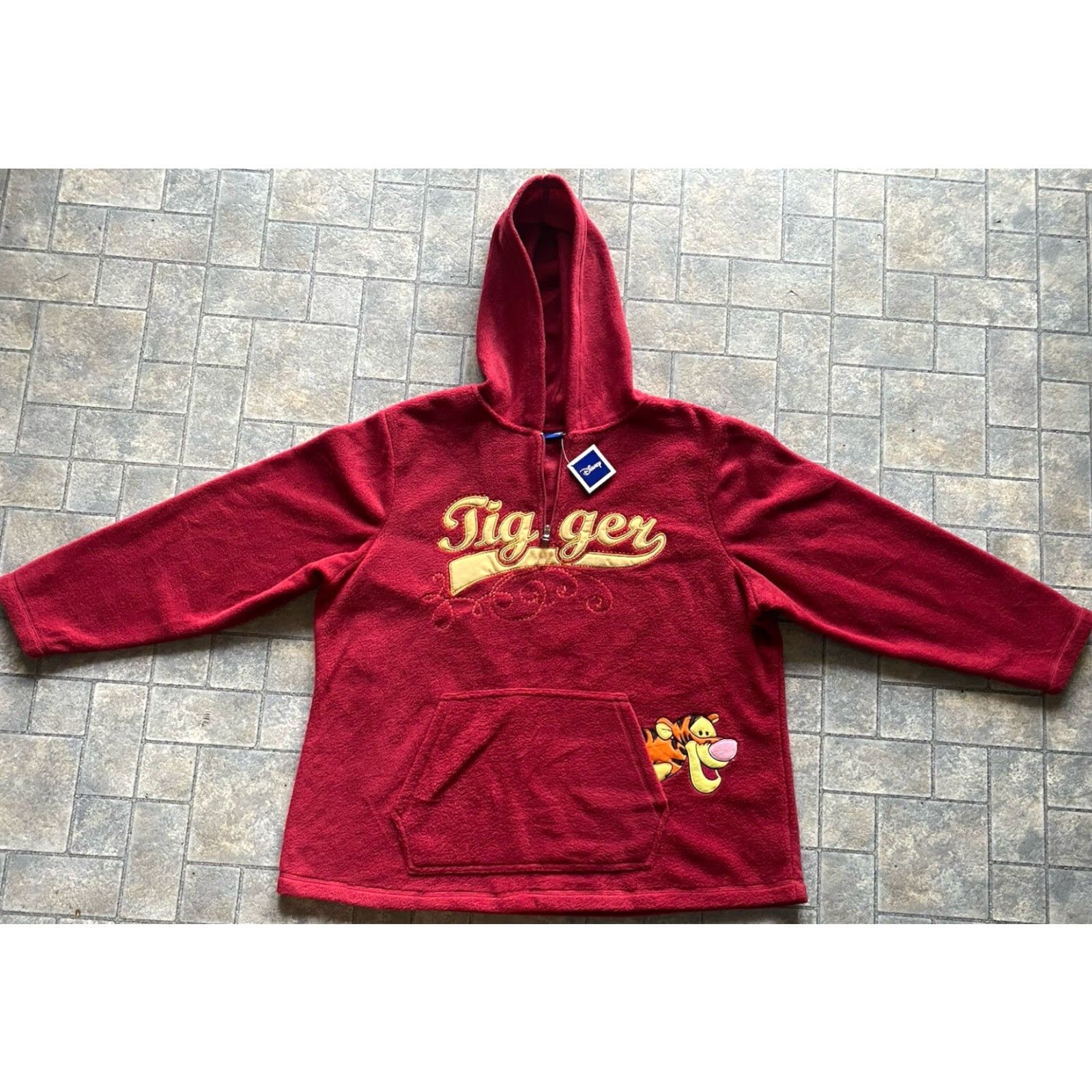 Disney VINTAGE Disney Tigger Hoodie Womens 2X Red Fleece Pullover 1/4 Zip Winnie the Pooh NEW WITH TAGS Size XXL / US 16-18 / IT 52-54 - 2 Thumbnail
