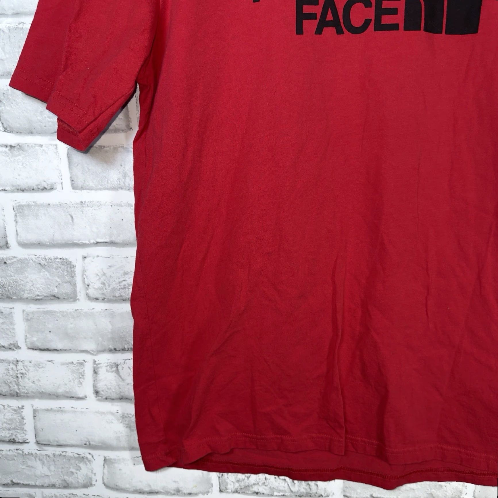 The North Face The North Face Men's Red Cotton Graphic T-Shirt Size M Casual Outdoor Wear Size US M / EU 48-50 / 2 - 3 Thumbnail