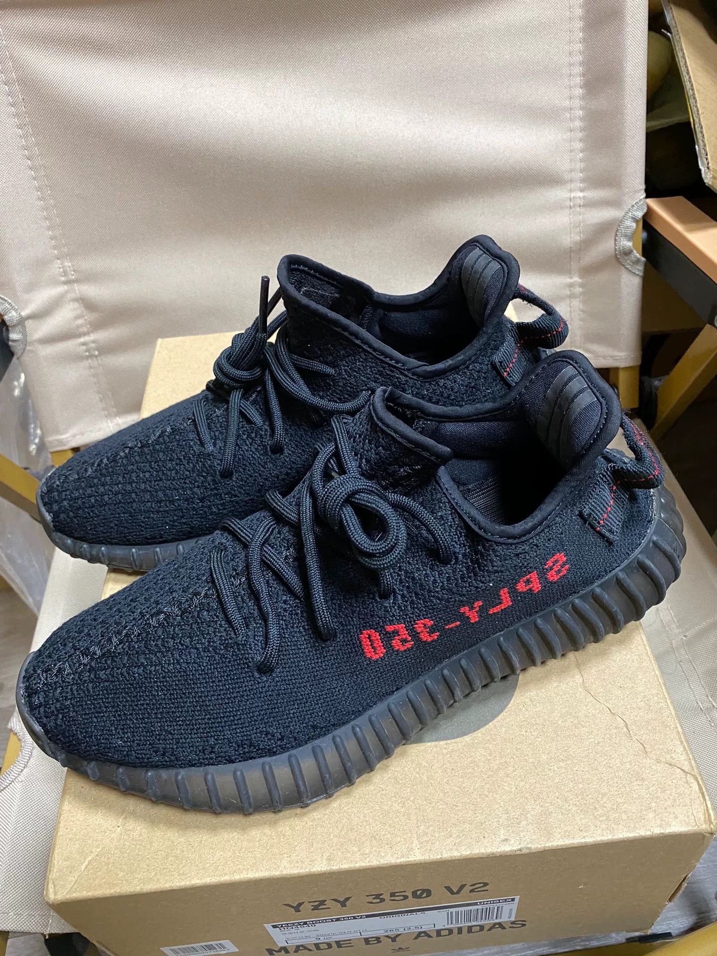 Adidas Adidas YEEZY350 Black Lowtop Sneakers 40 Men Size US 7.5 / EU 40-41 - 1 Thumbnail