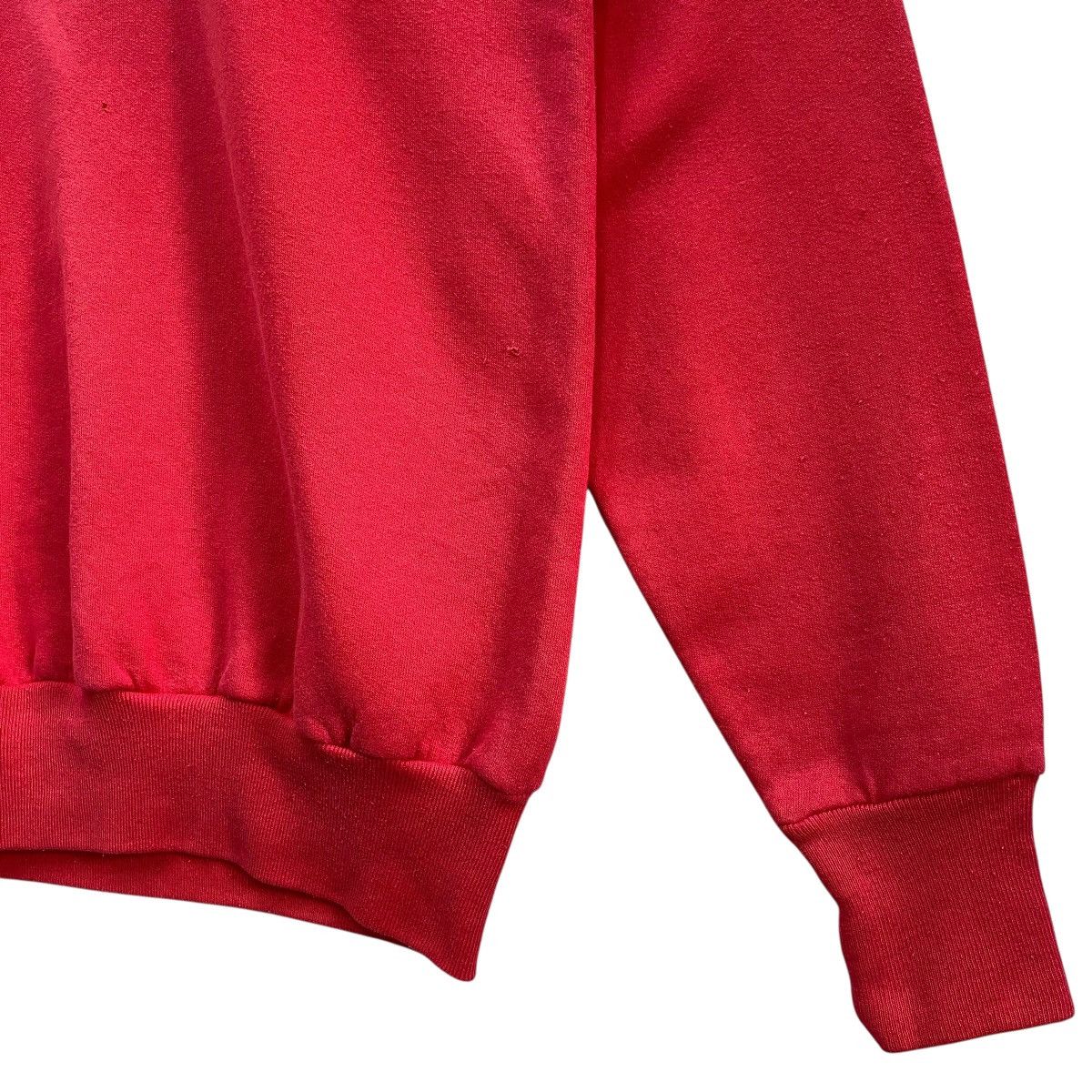 Other Vintage Motel 6 Sweatshirt Red Small Logo Cracked Print Size US M / EU 48-50 / 2 - 4 Thumbnail