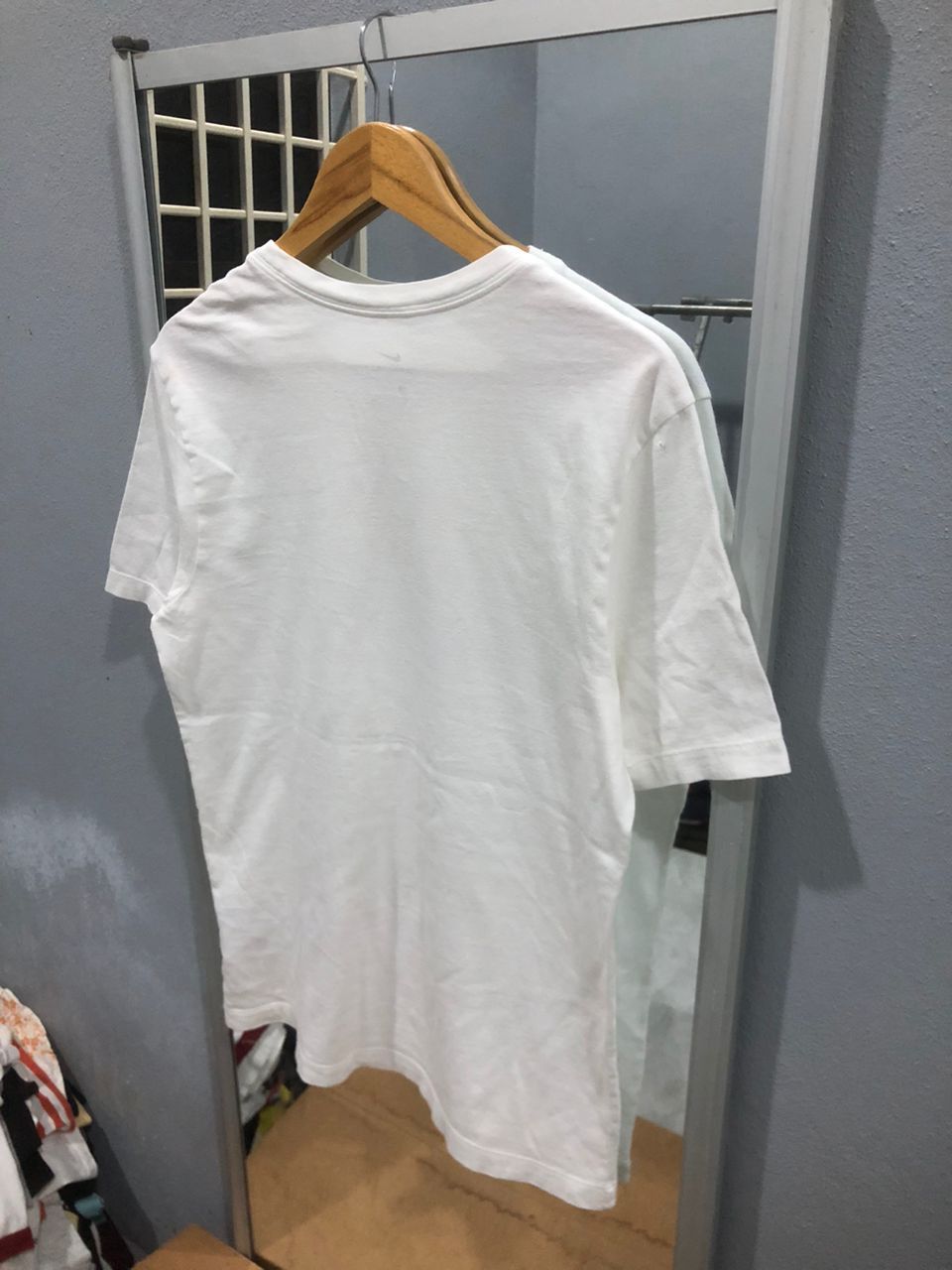 Nike Nike Swoosh logo white shirt Size US M / EU 48-50 / 2 - 11 Thumbnail