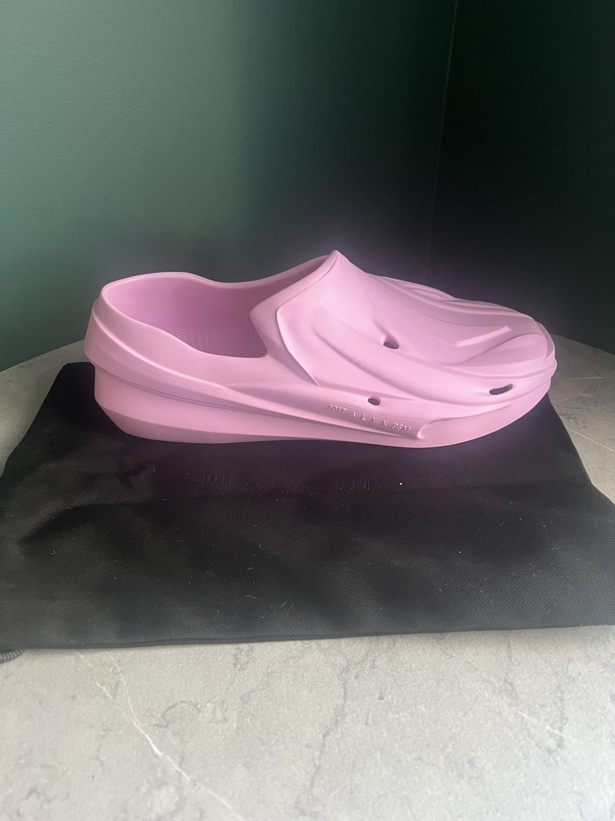 1017 ALYX 9SM 1017 Alyx 9sm Mono Slip On Size US 9 / IT 39 - 3 Thumbnail