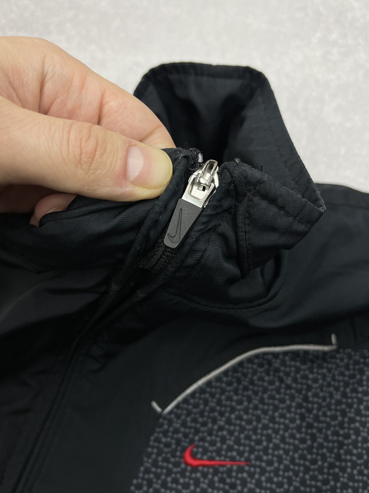 Nike Vintage Nike Air Max 360 Black Jacket Big Logo Drill Y2K ACG Size US S / EU 44-46 / 1 - 10 Thumbnail