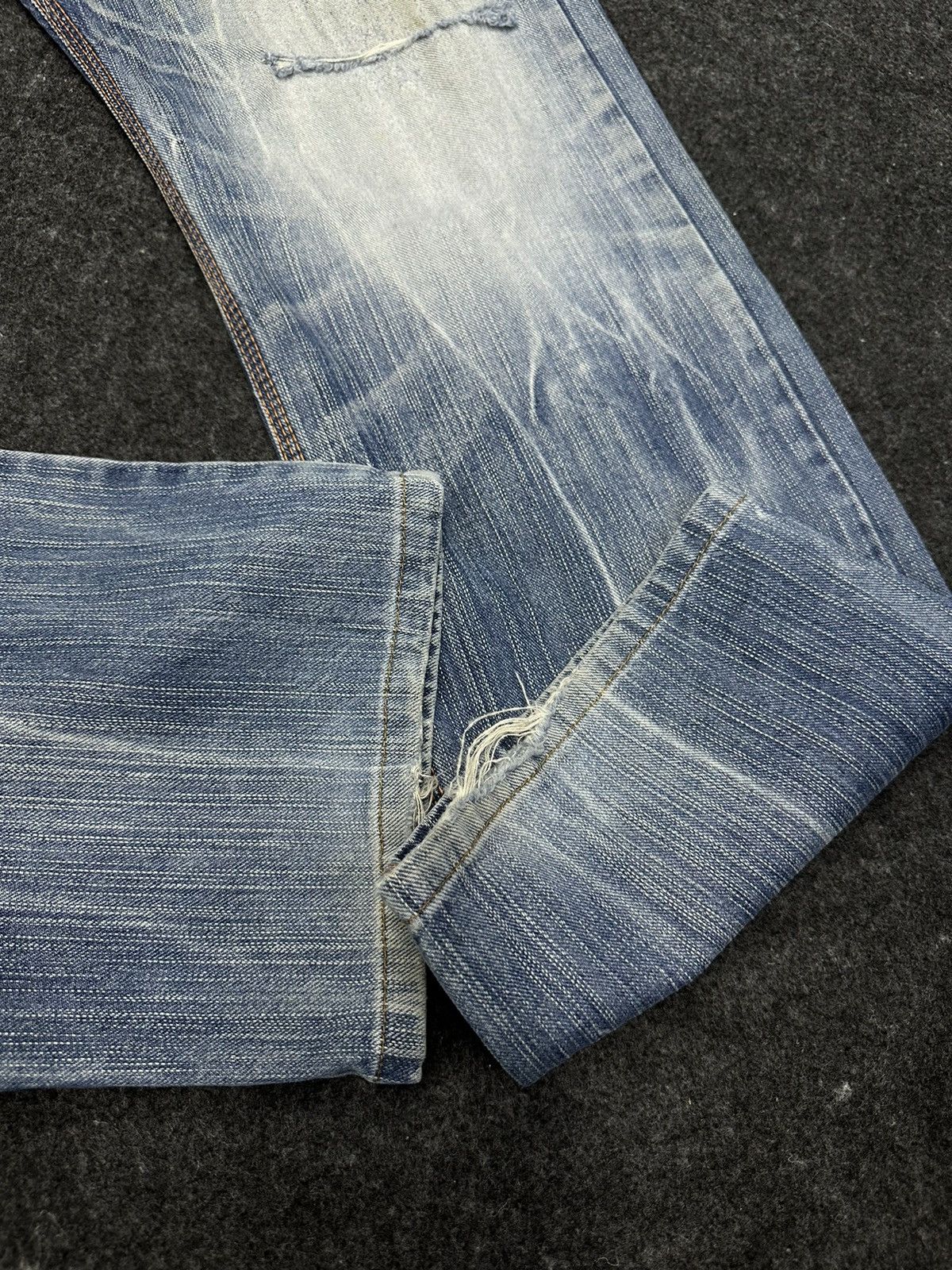 Edwin × If Six Was Nine × Le Grande Bleu (L.G.B.) Vintage Edwin XV Japan Distressed Denim Size 32 F44 Size US 32 / EU 48 - 8 Thumbnail