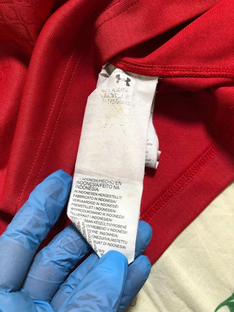 Under Armour Under Armour Wales Rugby Shirt Home 2018/19 Men Size US L / EU 52-54 / 3 - 13 Thumbnail