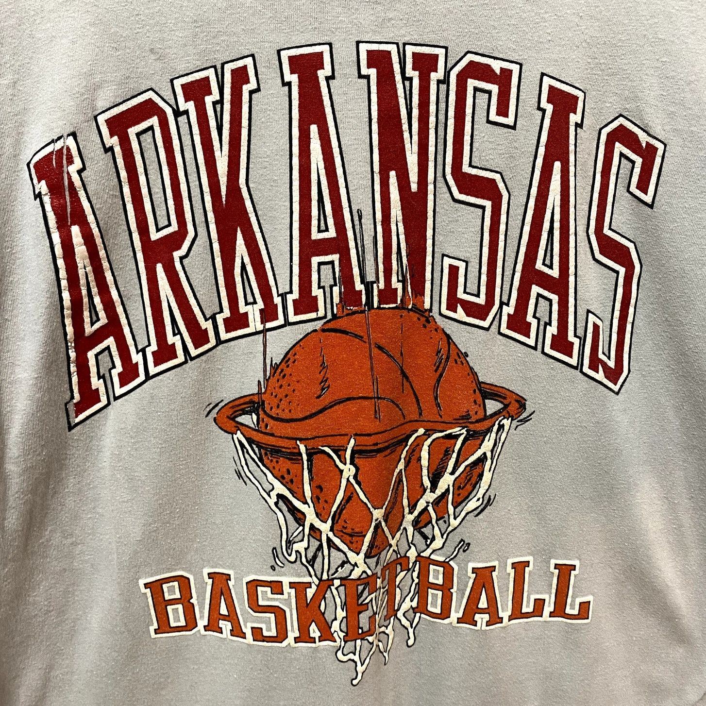 NCAA × Vintage Vintage Arkansas Razorbacks Basketball T Shirt Size US XL / EU 56 / 4 - 2 Thumbnail