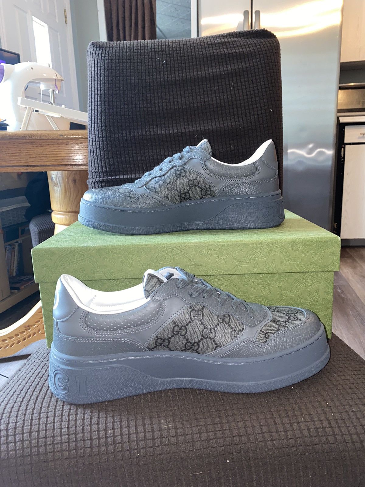 Gucci Grey Leather Gucci Lace Up Sneakers 9 US Monogram Print BNIB Size US 9 / EU 42 - 2 Thumbnail