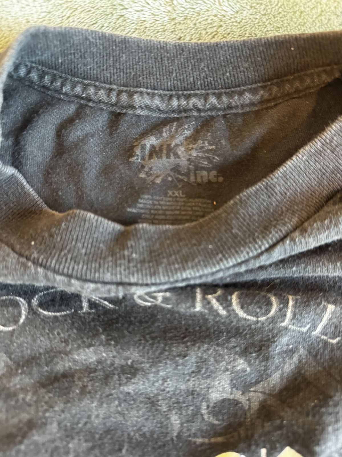 Vintage loud and proud y2k tee Size US XXL / EU 58 / 5 - 2 Thumbnail