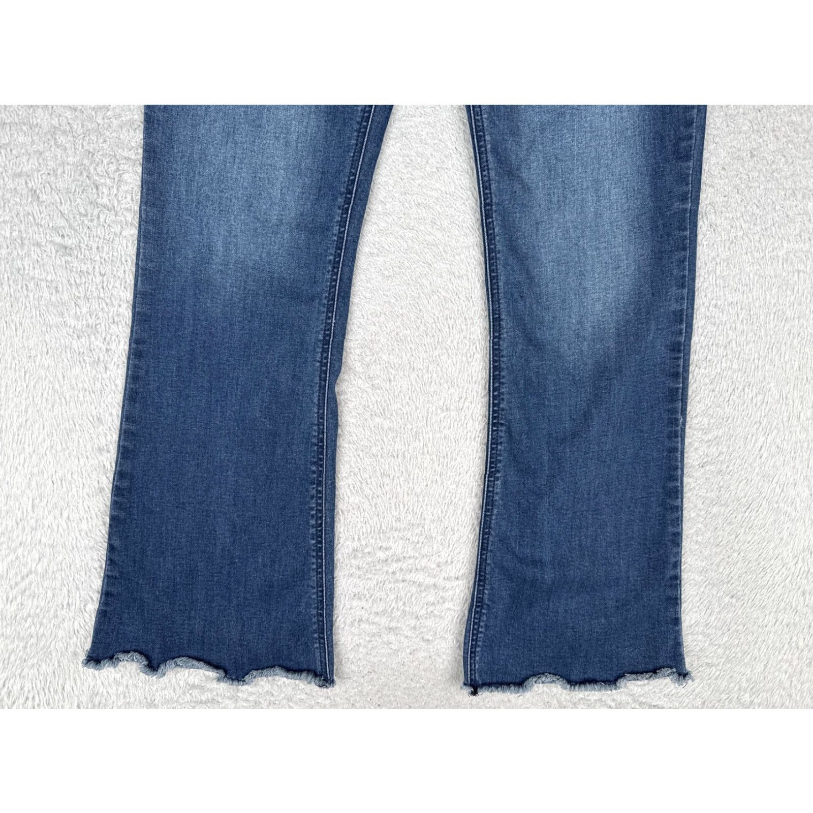 Vintage Democracy Jeans Womens Bootcut Mid Rise Distressed Denim 6 Blue 27x30 Pocket 5-Pocket Stretch Raw Hem Classic Comfortable Clothing Size 28" / US 6 / IT 42 - 2 Thumbnail