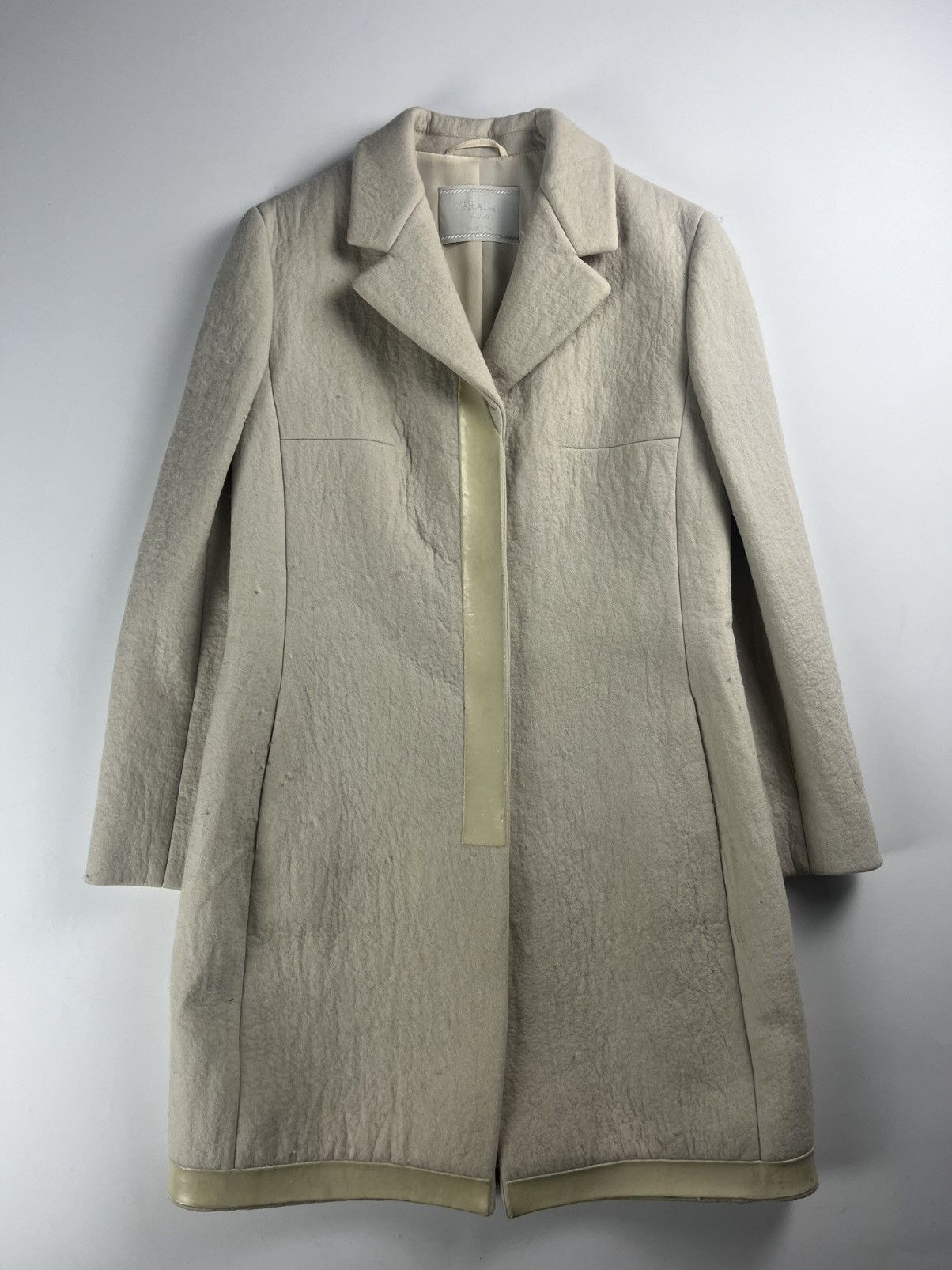 Prada Prada Cream White Wool Double Breasted Wool Coat FW 1998 Size S / US 4 / IT 40 - 1 Thumbnail
