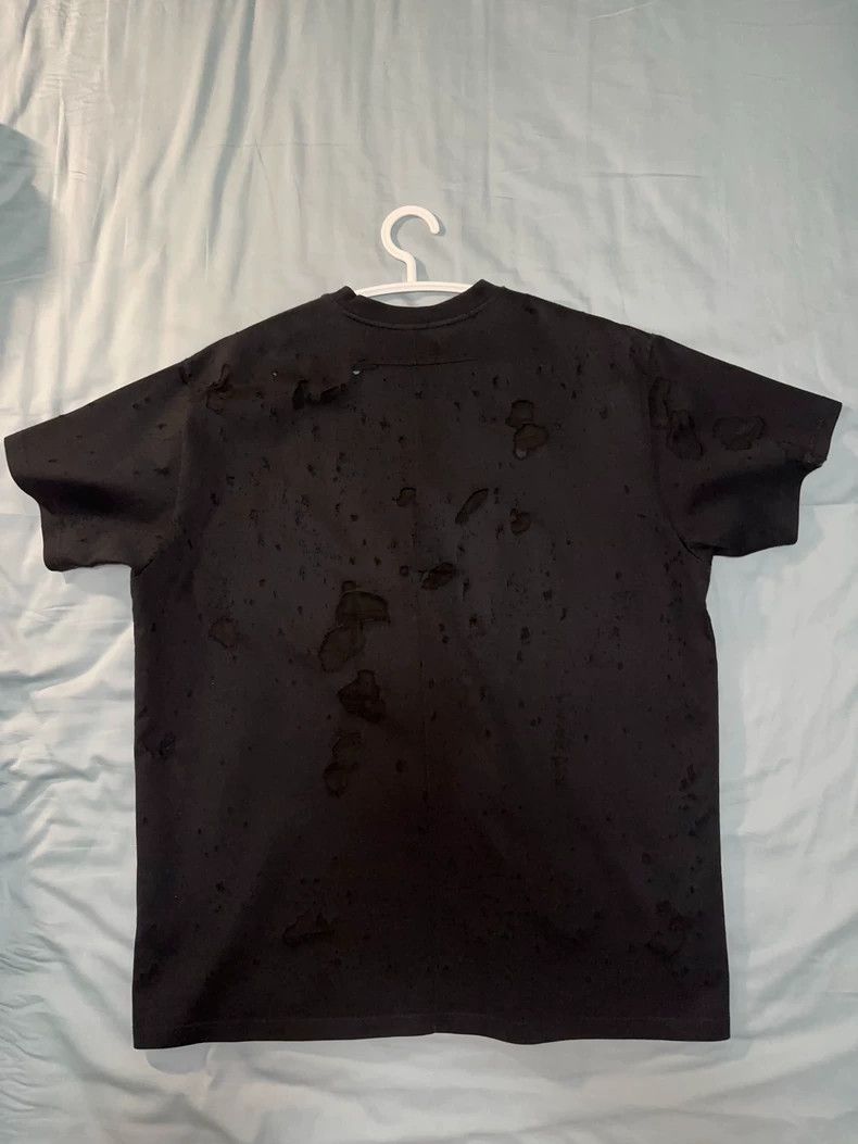 Givenchy Givenchy Ripped short sleeve, size L 2506-Nextarrow Size US L / EU 52-54 / 3 - 2 Thumbnail