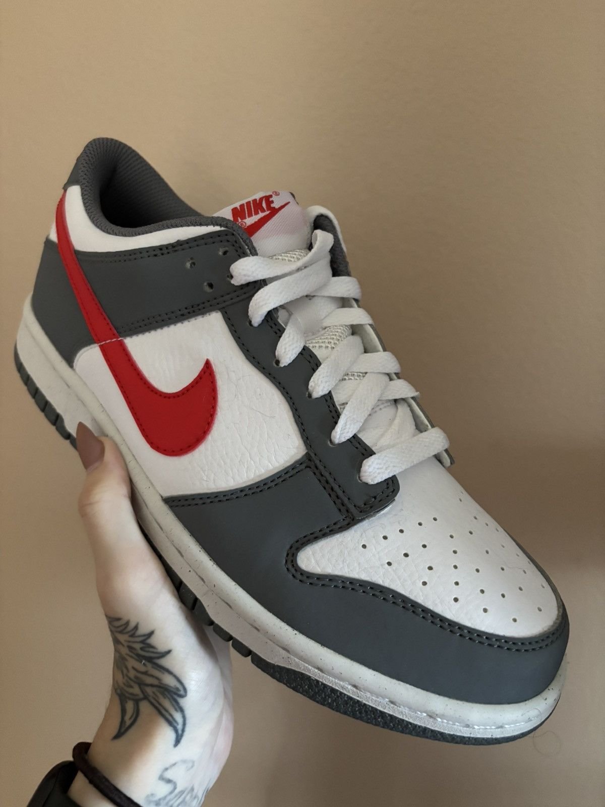 Nike Nike Dunk Low Next Nature GS ‘Smoke Grey Light Crimson' Size US 6.5 / EU 39-40 - 2 Thumbnail