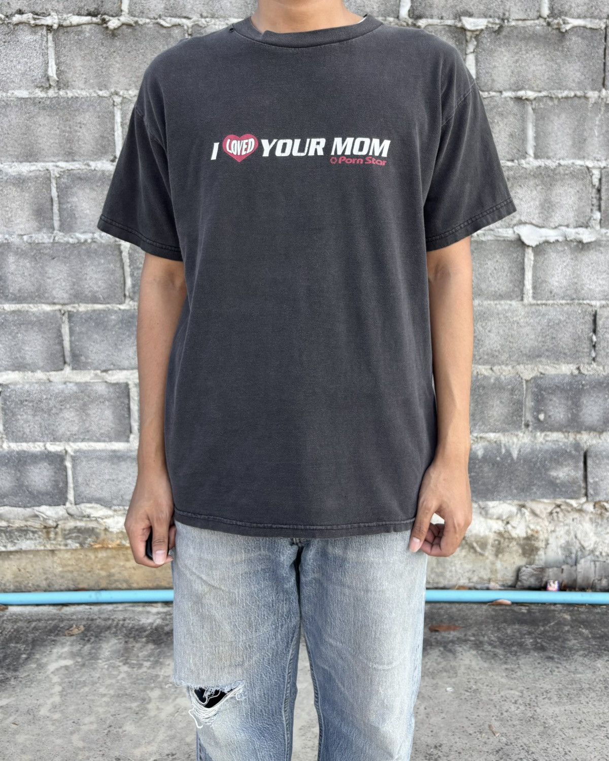 Hook-Ups Faded Porn Star I LOVED YOUR MOM Rare Tee Shirt Size US L / EU 52-54 / 3 - 9 Thumbnail