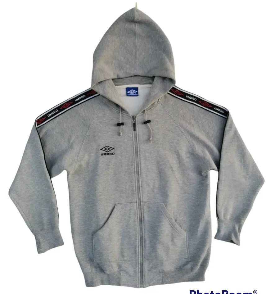 Umbro Rare!!! Umbro Big Logo Zipper Hoodie Sweaters Size US XL / EU 56 / 4 - 1 Thumbnail