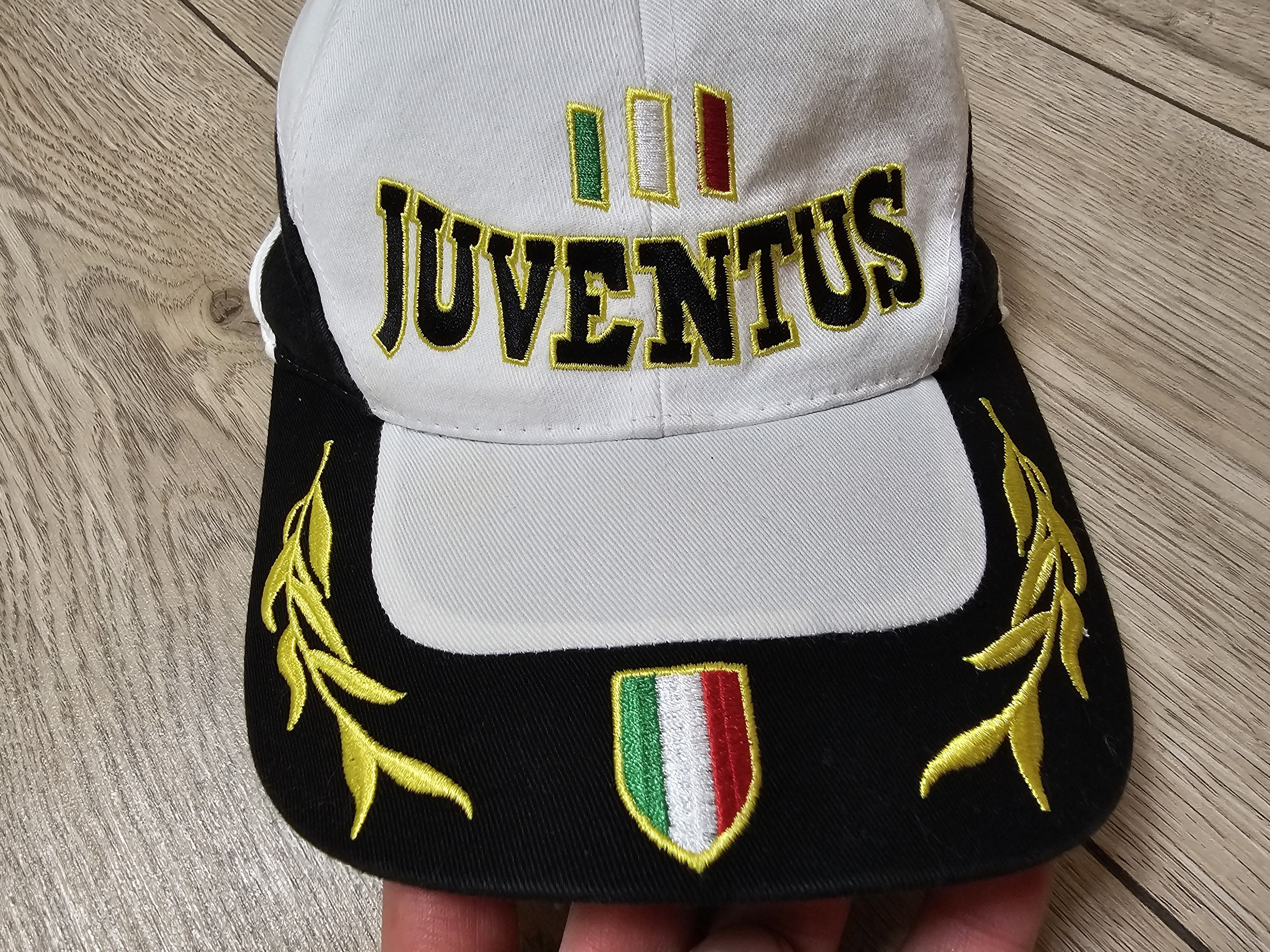 All Sport JUVENTUS VINTAGE 90s CAP FOOTBALL HAT SOCCER CAP RARE WHITE Size ONE SIZE - 4 Thumbnail