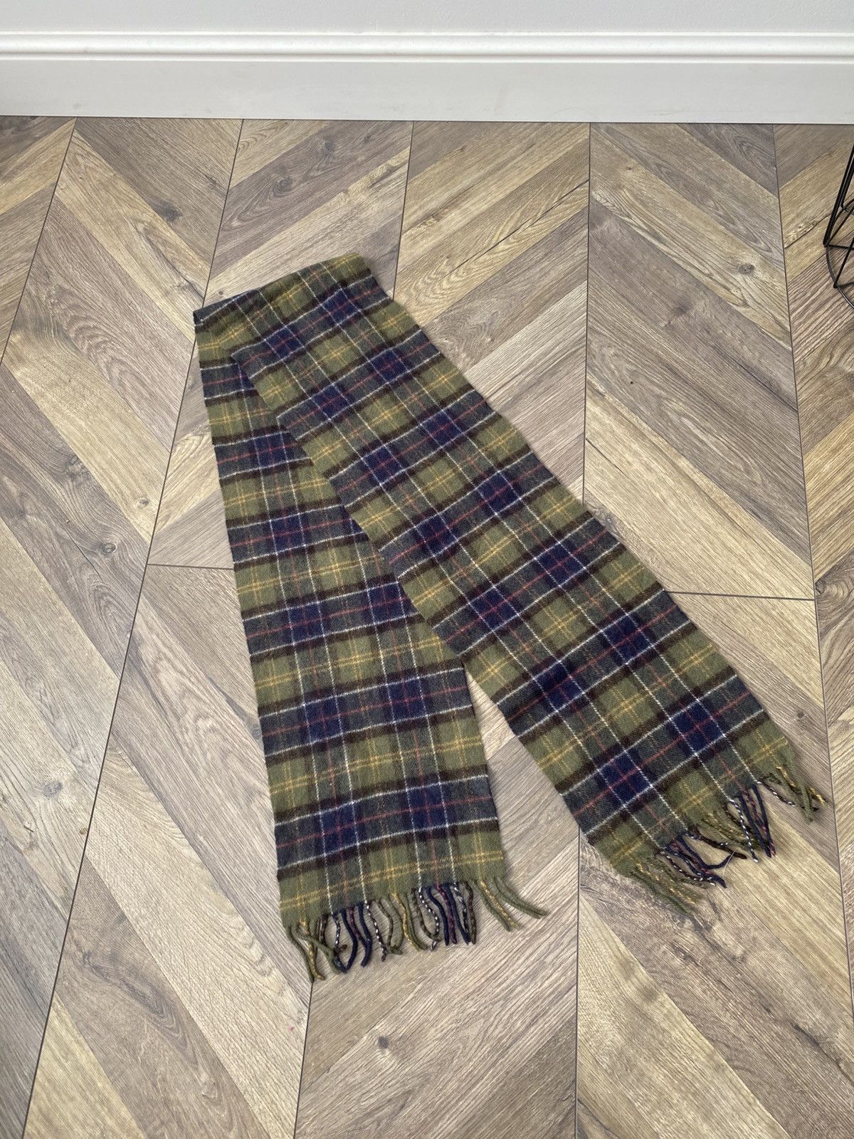 Barbour Vintage Barbour nova check wool scarf Size ONE SIZE - 2 Thumbnail