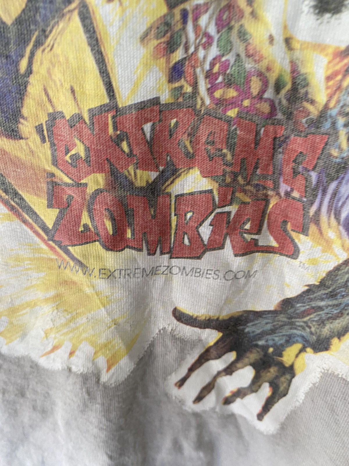 Powell Peralta 2003 Extreme Zombie Fire flame skull skate Graffiti punk Size US M / EU 48-50 / 2 - 6 Thumbnail
