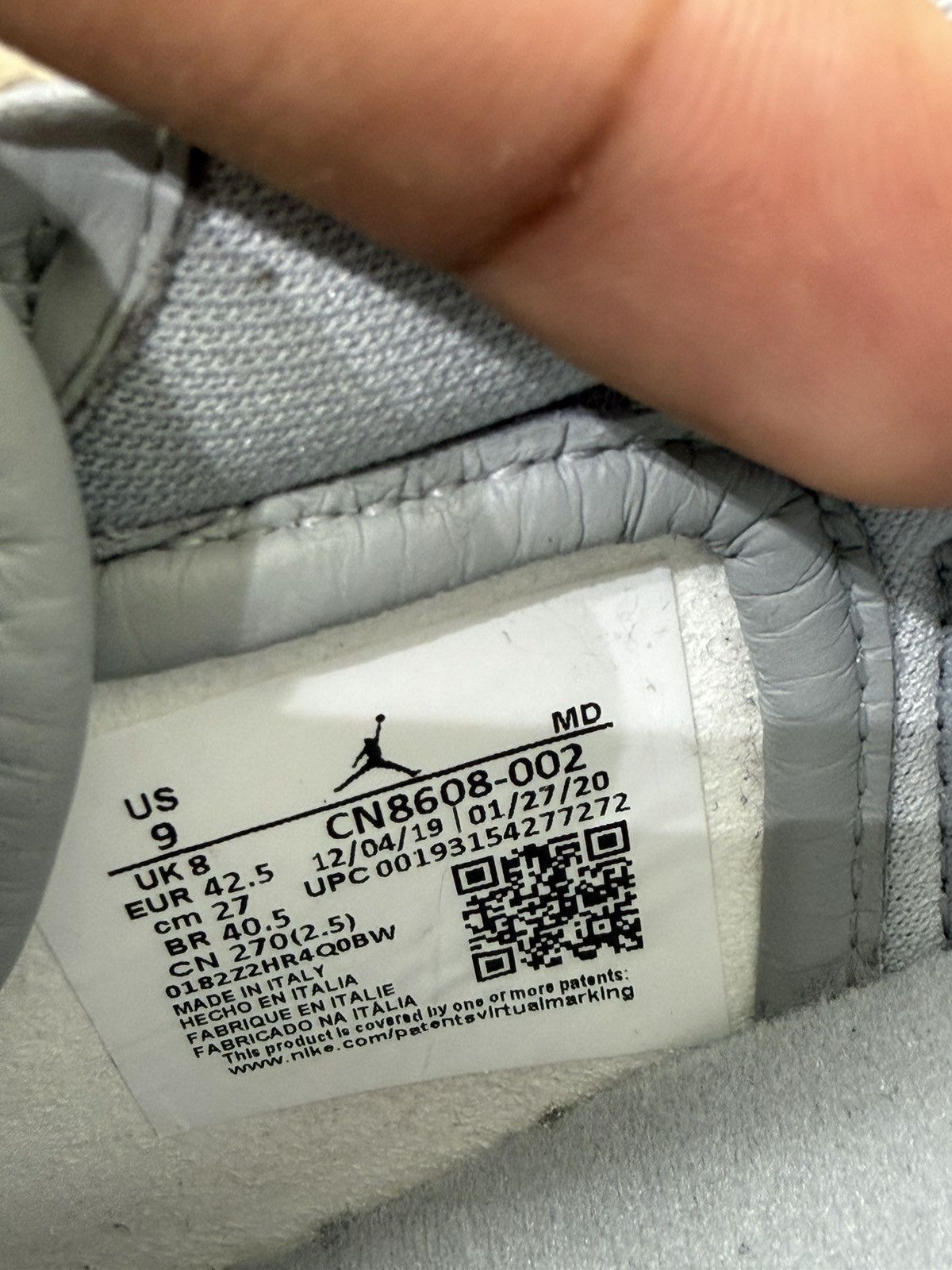 Dior × Jordan Brand Air Jordan 1 Low Dior Size 9 (2020) Size US 9 / EU 42 - 10 Thumbnail