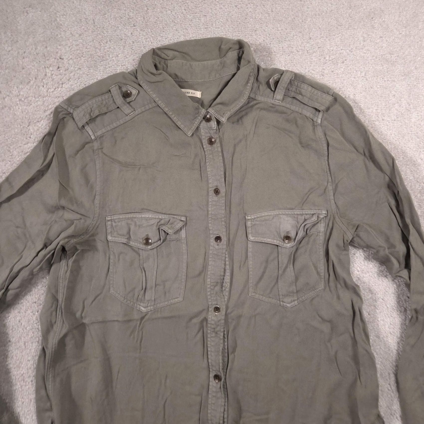 American Eagle Outfitters American Eagle Outfitters Shirt Womens Medium Green Military Long Sleeve Top Size M / US 6-8 / IT 42-44 - 4 Thumbnail