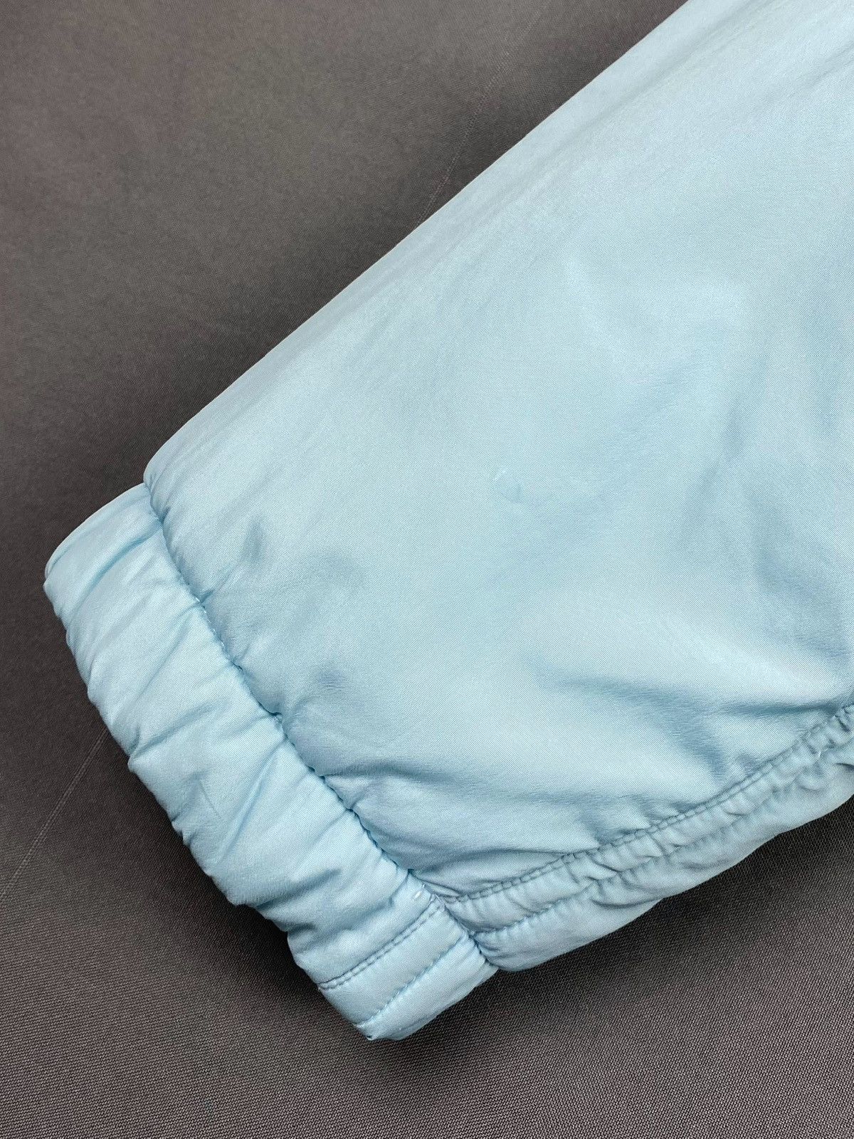 Iceberg 1990’s Vintage Iceberg Baby Seals Embroidered Puffer Jacket Size M / US 6-8 / IT 42-44 - 12 Thumbnail