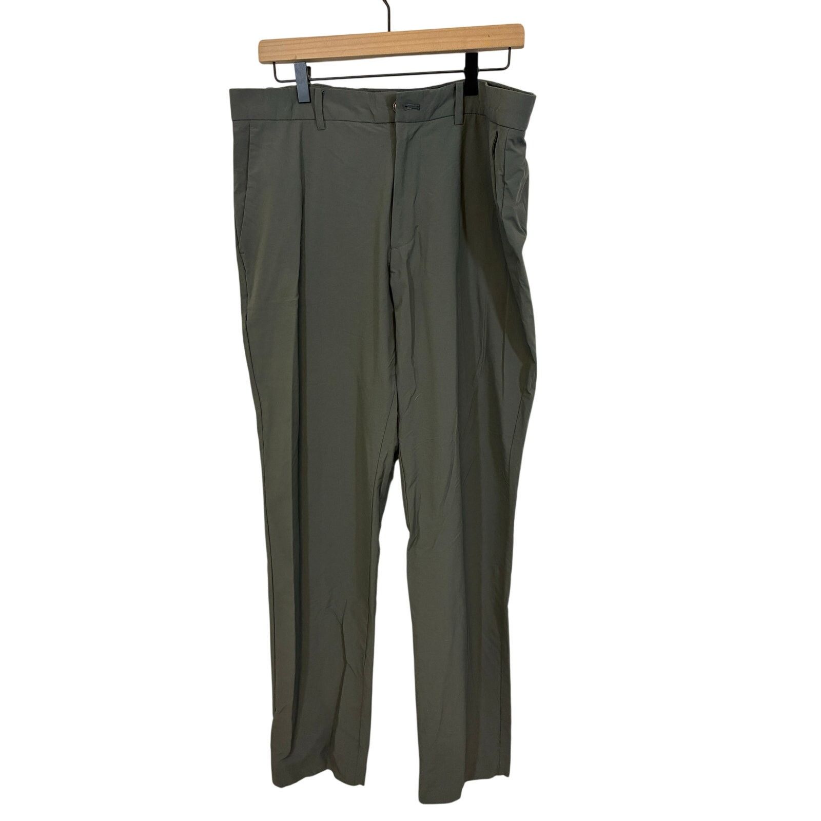 Other Gap Slim Fit Gray Lightweight Tech Chino Pants Men's 36x34 Size US 36 / EU 52 - 2 Thumbnail