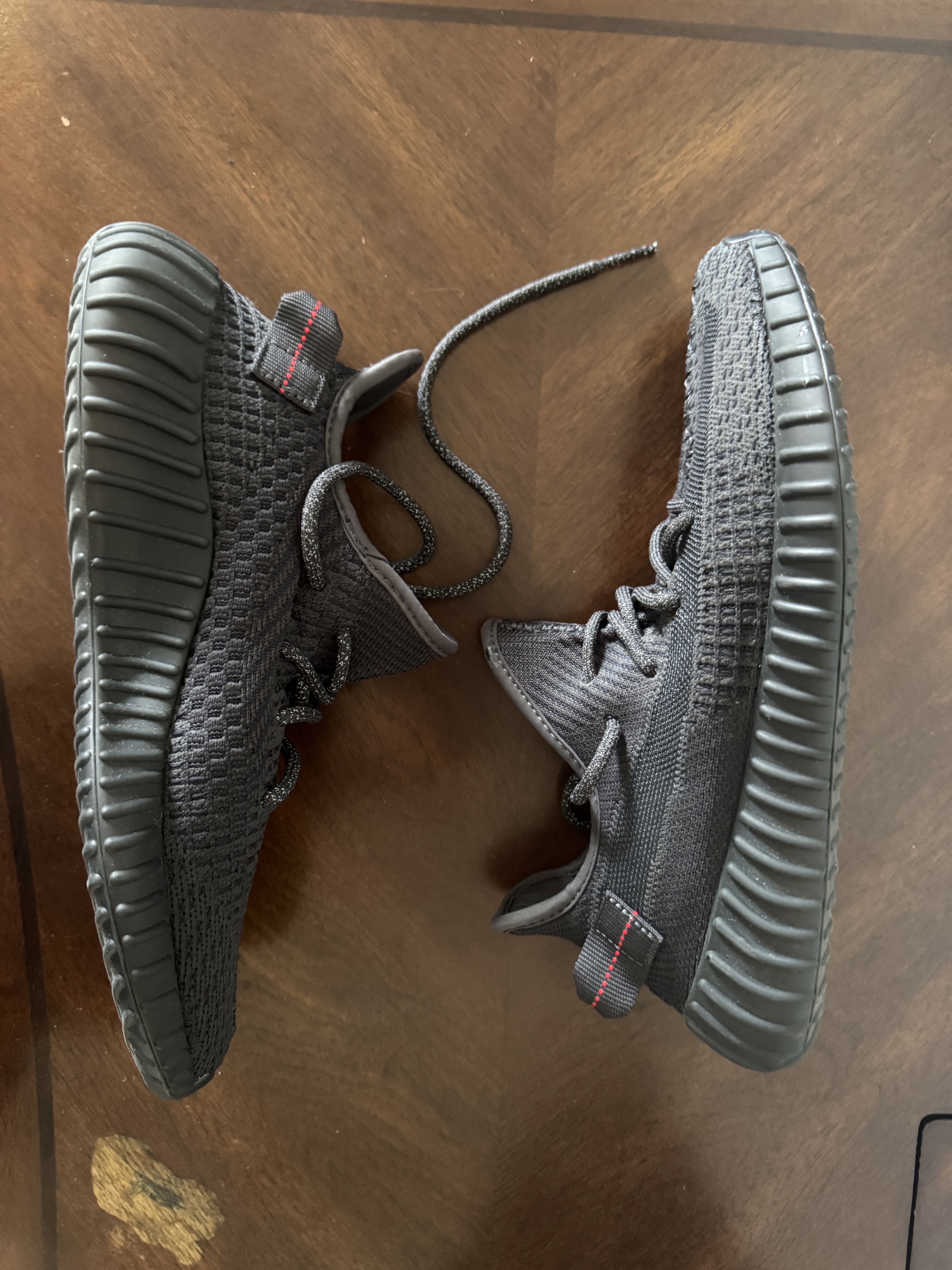 Adidas × Kanye West Yeezy Boost 350 V2 'Black Non-Reflective' Size US 8.5 / EU 41-42 - 1 Thumbnail