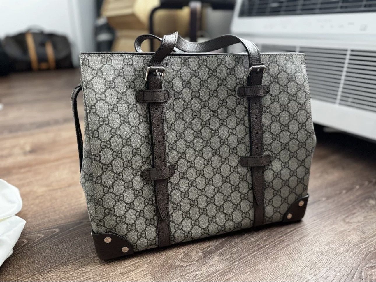 Gucci Gucci Supreme GG Tote Bag Size ONE SIZE - 1 Thumbnail