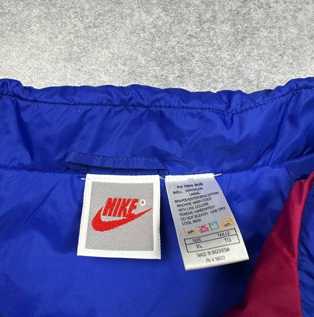 Nike Vintage Nike Track Jacket, Size XL – Classic 90s Sportswear Size US XL / EU 56 / 4 - 4 Thumbnail