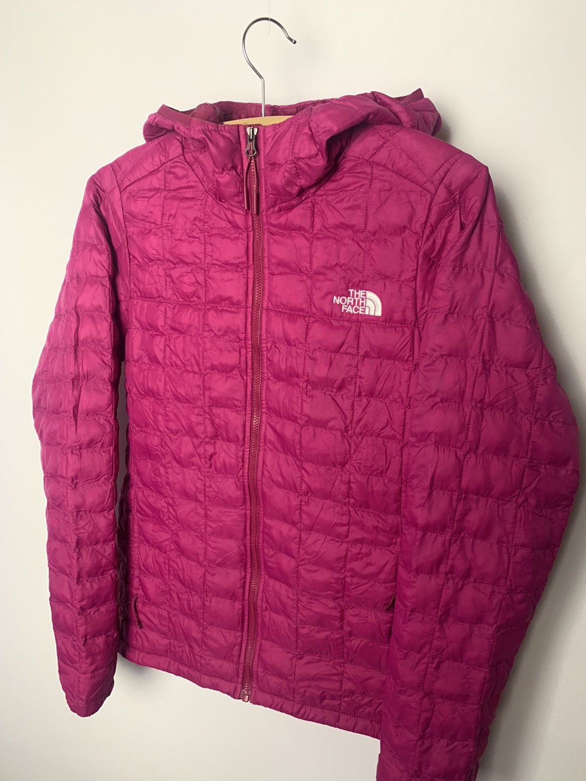 The North Face 🌸Pink The North Face Thermoball Light Puffer Jacket, Size XS Size XS / US 0-2 / IT 36-38 - 2 Thumbnail