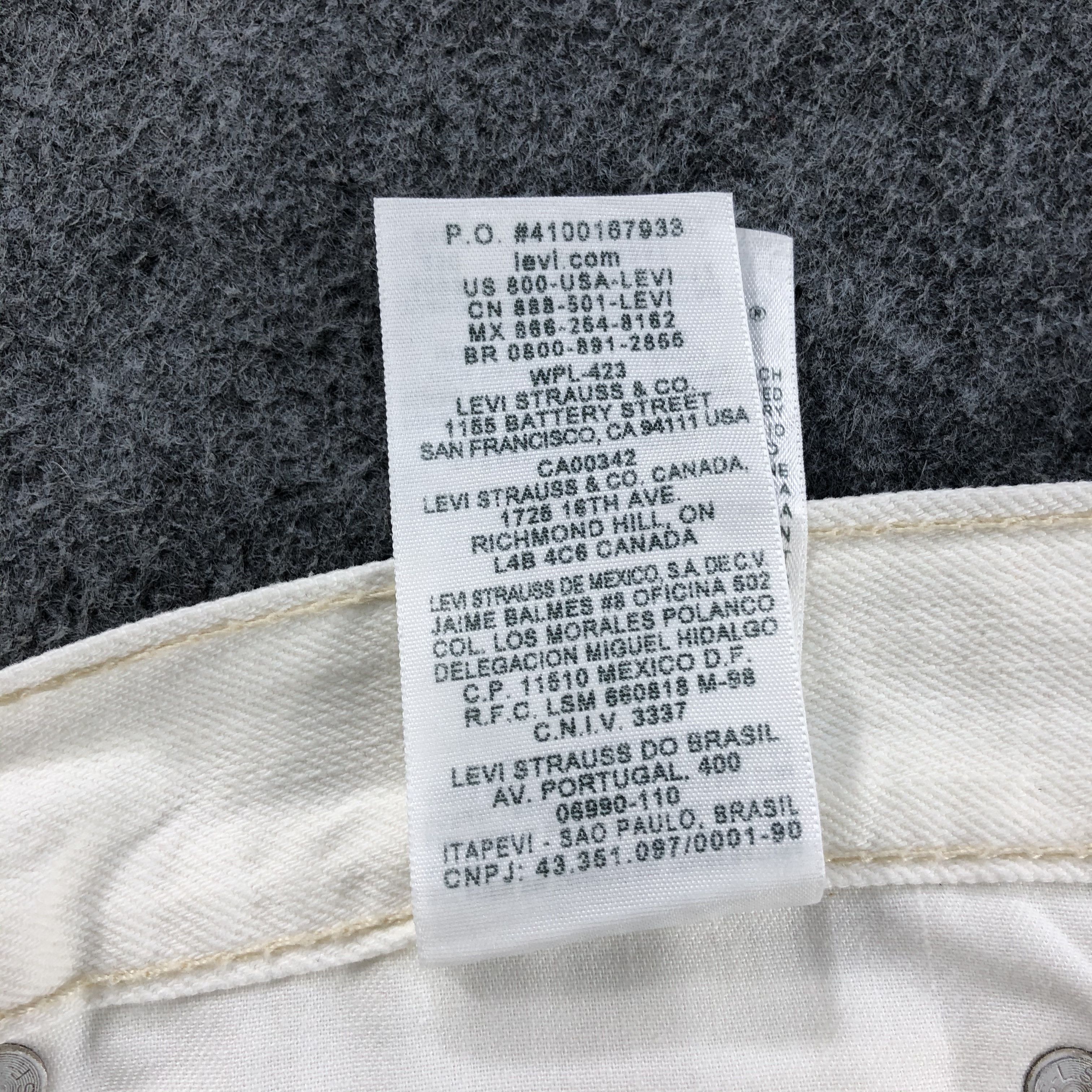 Levi's Vintage Light Wash Levis 514 Jeans-J1509 Size US 34 / EU 50 - 12 Thumbnail