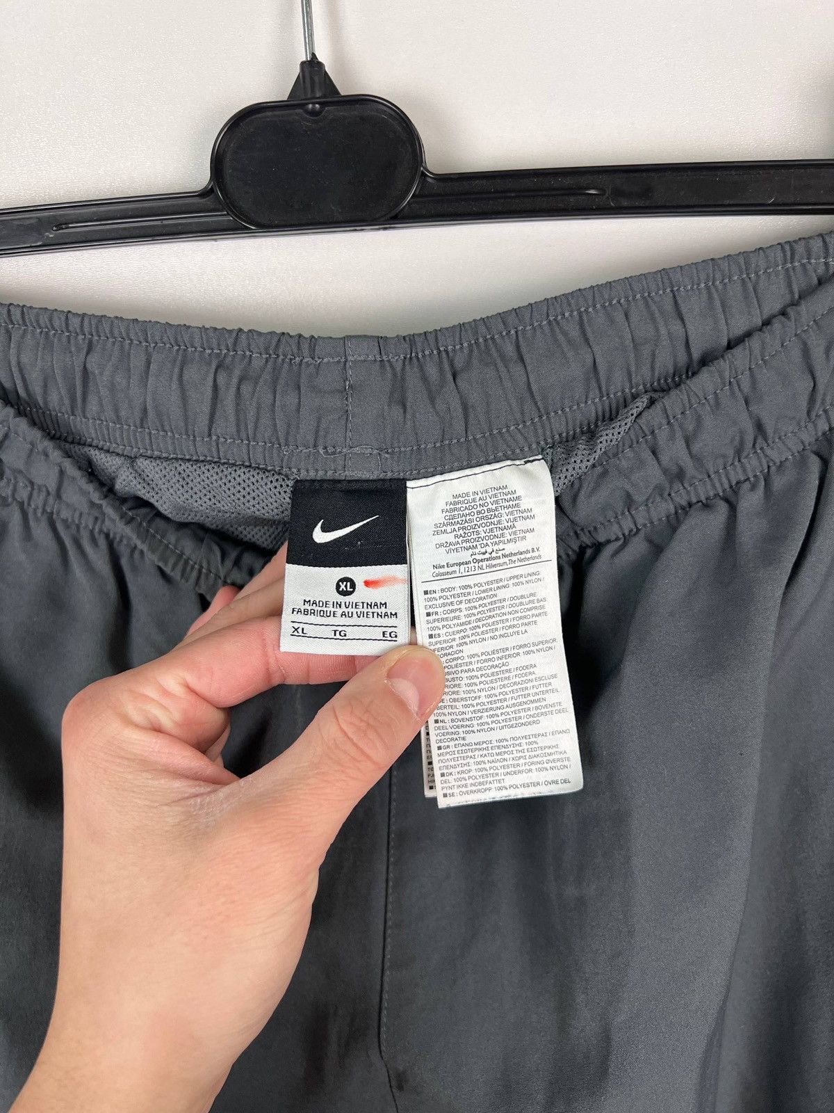 Nike Nike vintage streetwear pants size XL 36 Size US 36 / EU 52 - 3 Thumbnail
