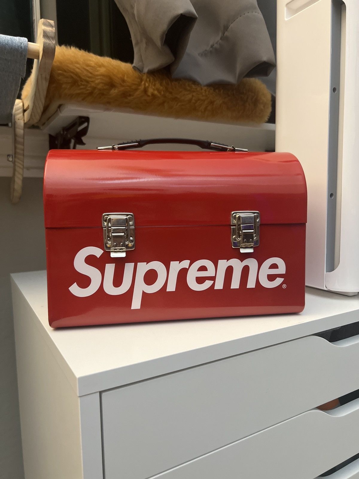 Pre-owned Supreme Lunch Box Box Logo Fw15 In Red