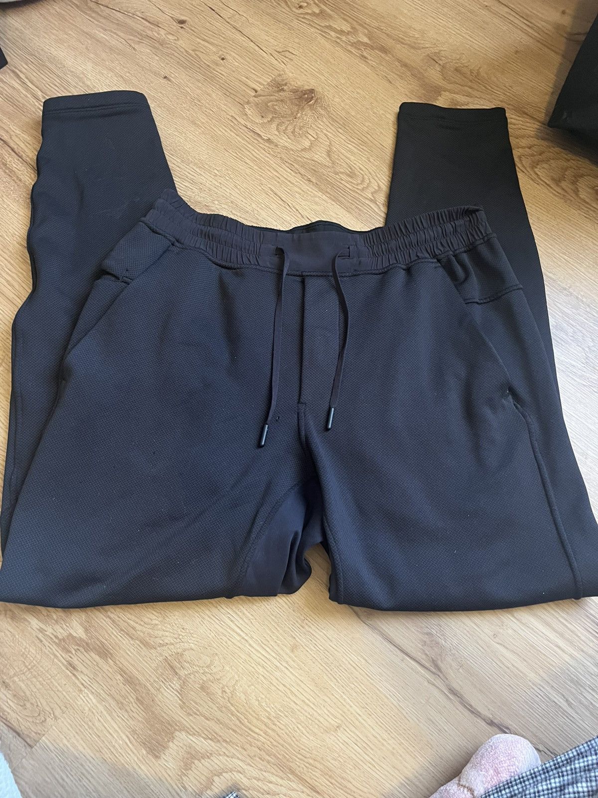 Lululemon Men’s sweatpants Size US 32 / EU 48 - 1 Thumbnail