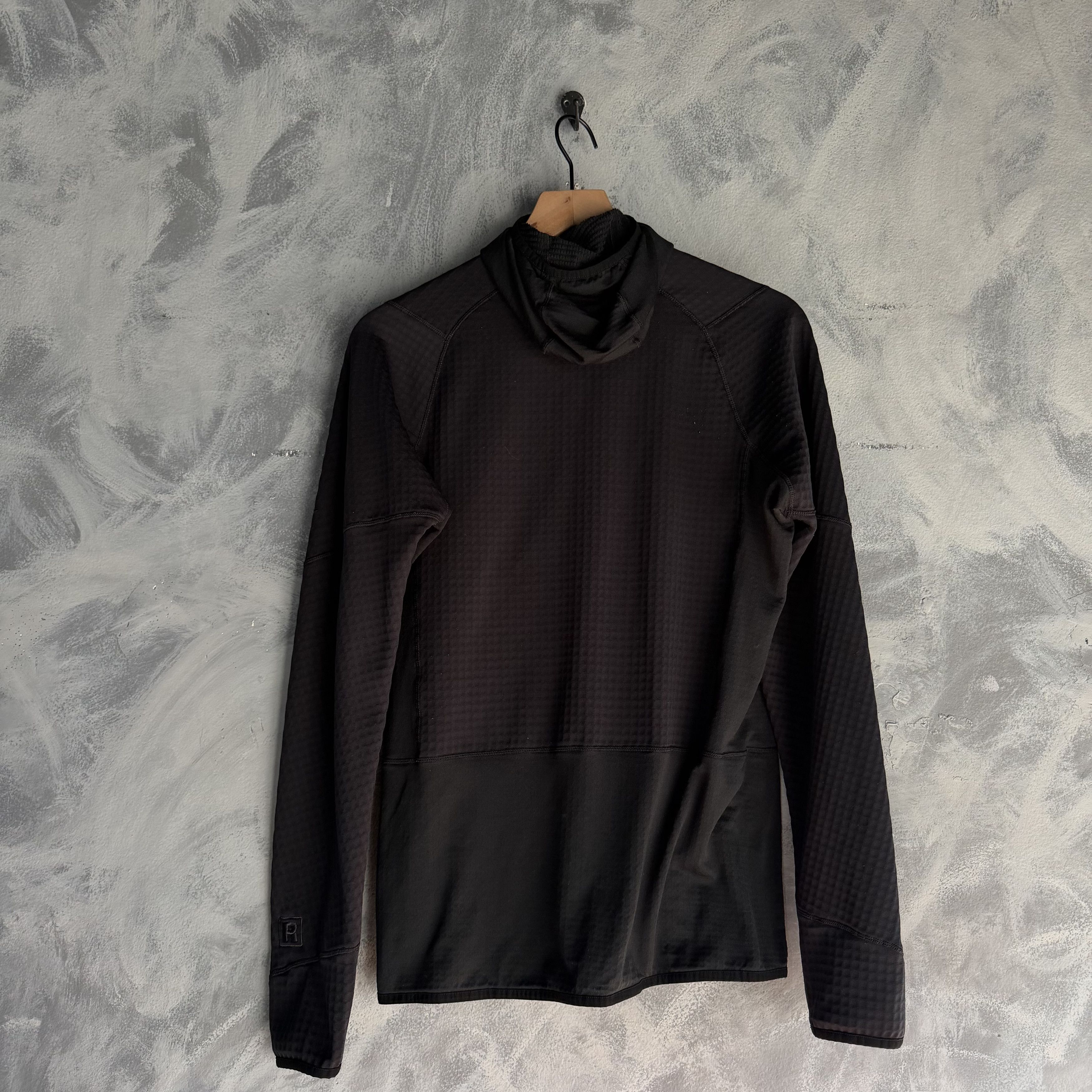 Patagonia Patagonia R1 Pullover Fleece Hoodie Mens M Black Polartec Size US M / EU 48-50 / 2 - 4 Thumbnail
