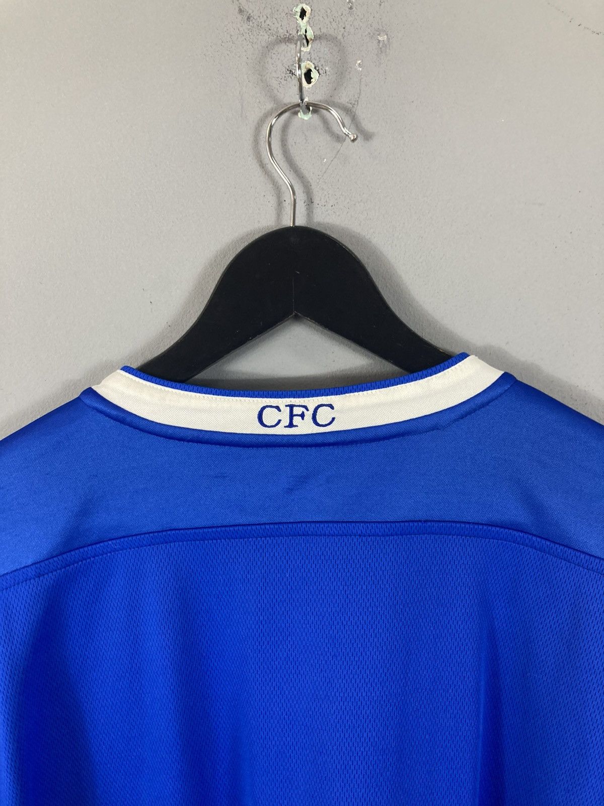 Chelsea Soccer CHELSEA 2003/04 FOOTBALL SHIRT SOCCER JERSEY UMBRO Size US M / EU 48-50 / 2 - 6 Thumbnail