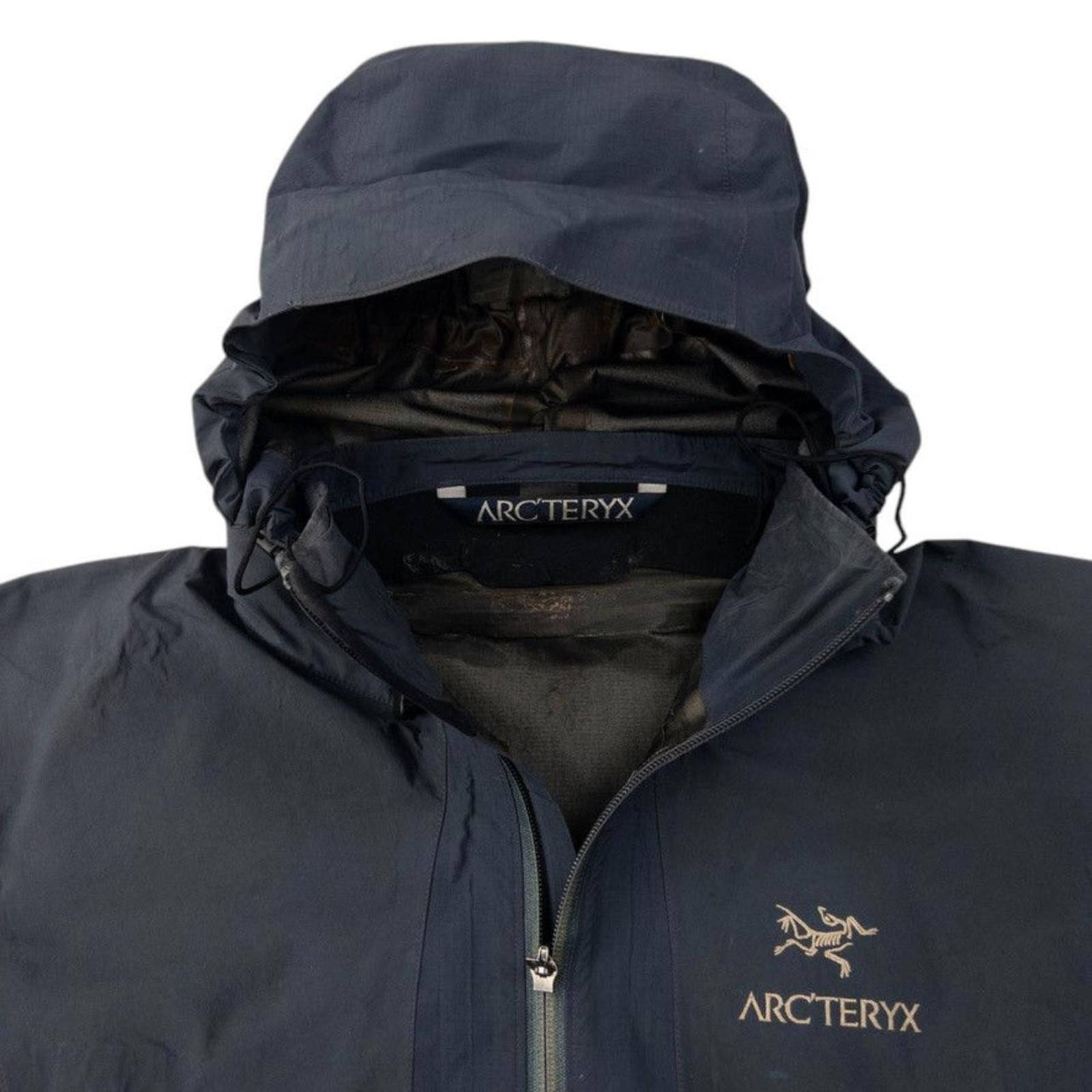 Arc'teryx Vintage Arcteryx Beta Goretex Jacket Size M Size US M / EU 48-50 / 2 - 3 Thumbnail