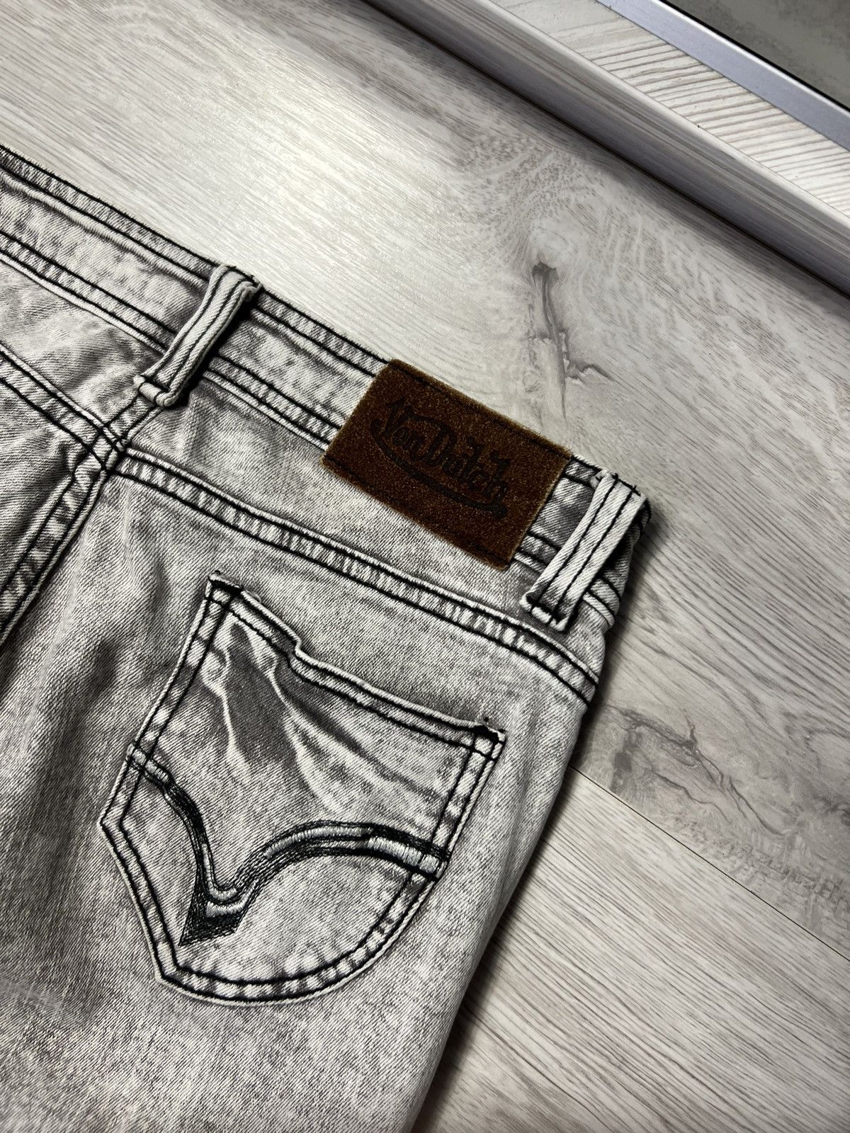 Japanese Brand × Vintage × Von Dutch Vintage Von Dutch Slim Fit Jeans Women’s Denim Pants Size 28" / US 6 / IT 42 - 13 Thumbnail