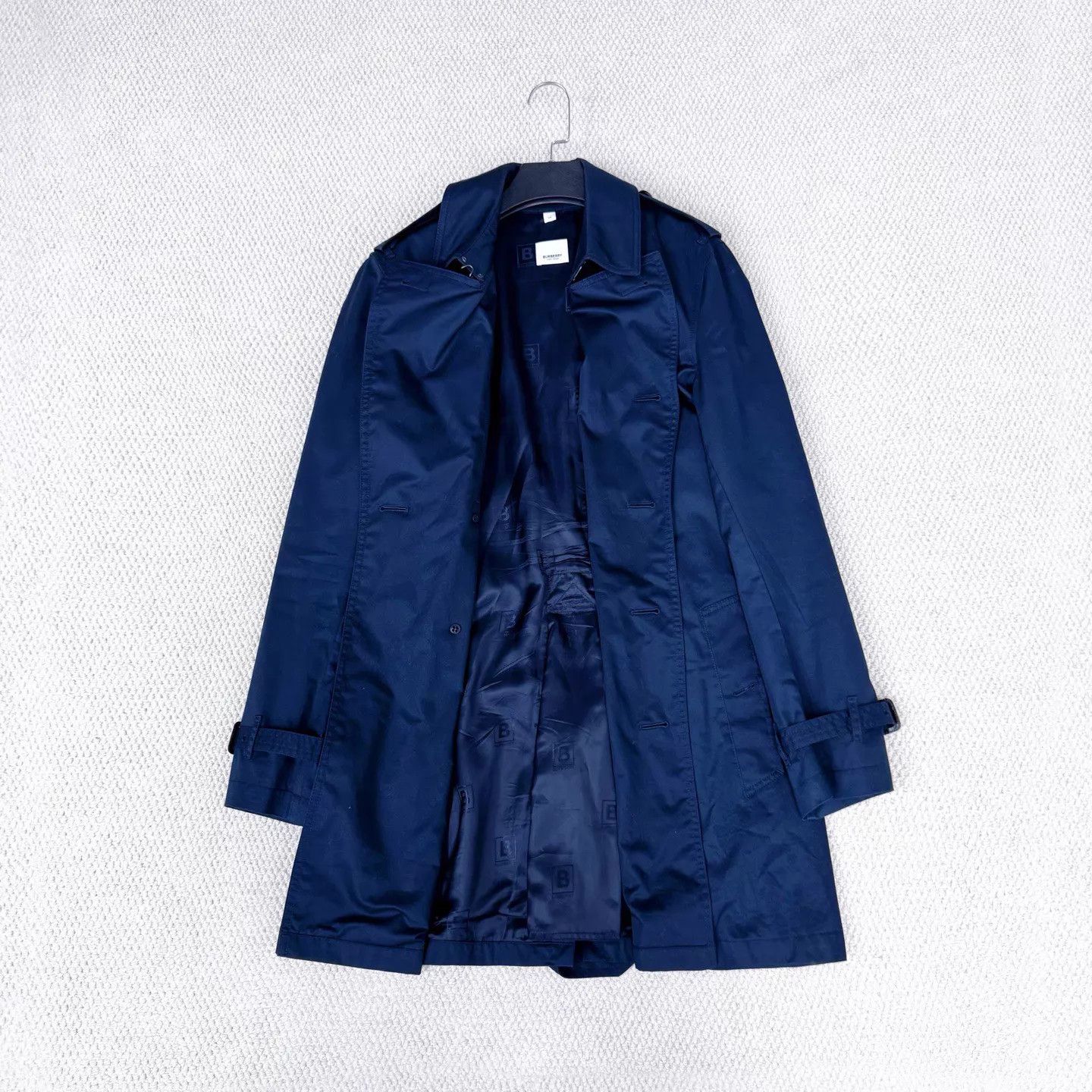 Burberry Burberry Navy DoubleBreasted Sandringham Trench 48 Unisex Size US M / EU 48-50 / 2 - 3 Thumbnail