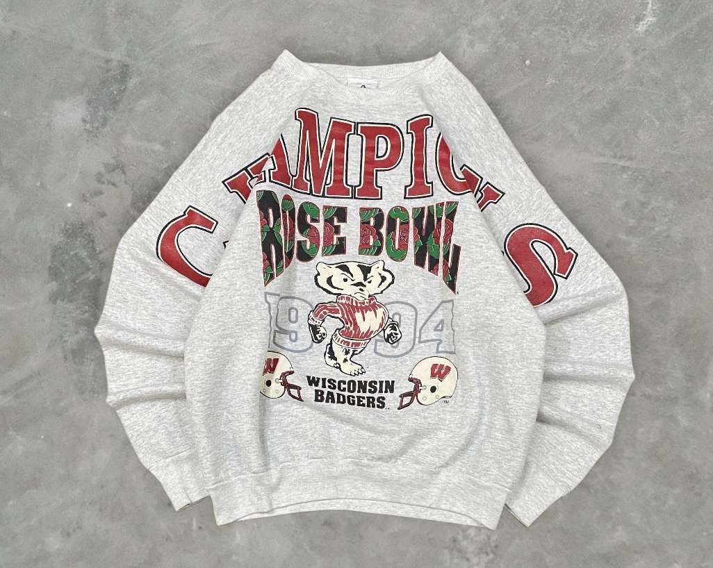 Image of Lee x Vintage 1994 Wisconsin Badgers Spellout Champs Sweatshirt in Grey, Men's (Size XL)