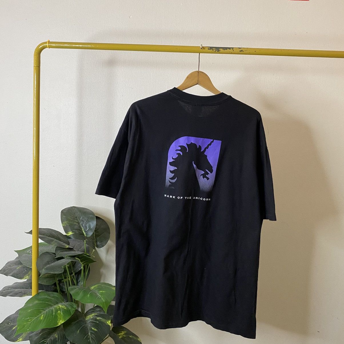 Vintage Vintage 1990s Mark of the Unicorn (MOTU) Software T shirt Size US XL / EU 56 / 4 - 5 Thumbnail