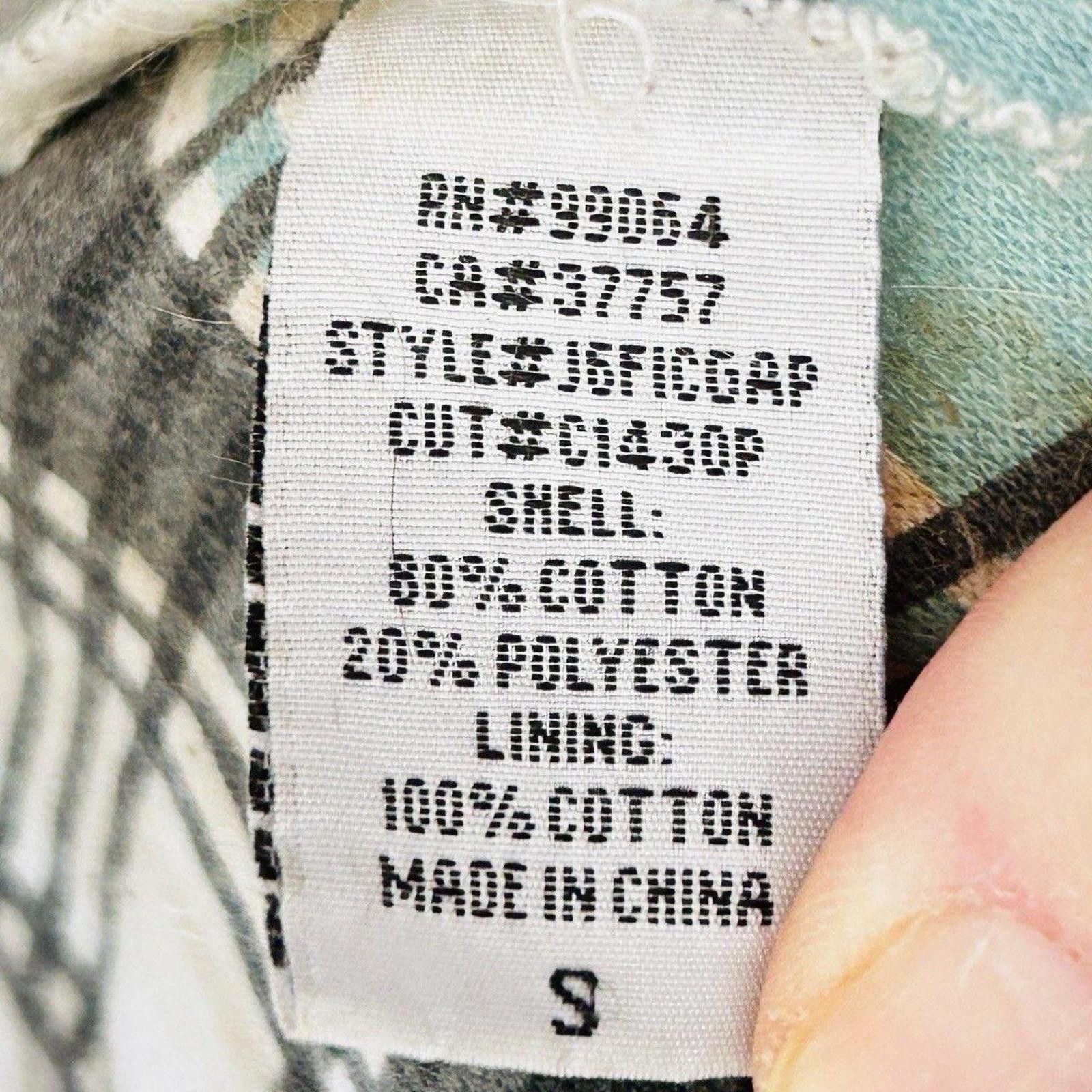 Billabong Slight staining on back left shoulder-see picture Size S / US 4 / IT 40 - 4 Thumbnail