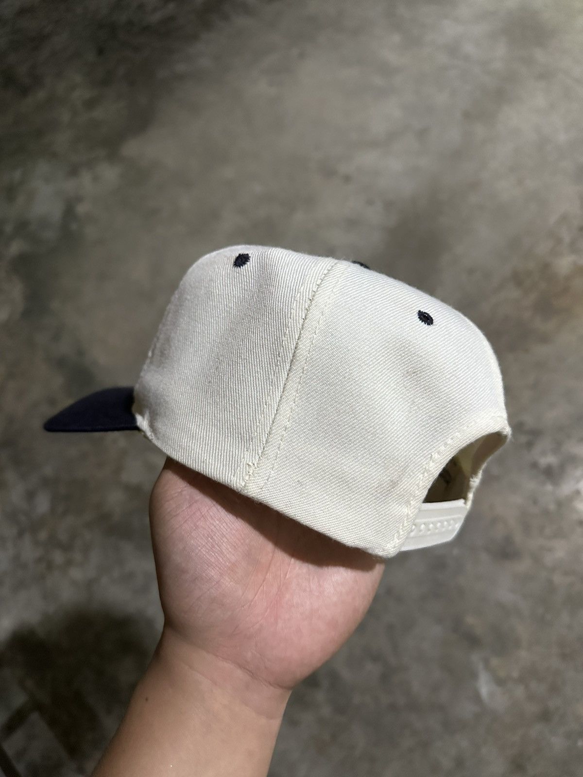 Sports Specialties × Vintage Vintage New York Yankees NY Sports Specialties Side Logo Hat Size ONE SIZE - 5 Thumbnail