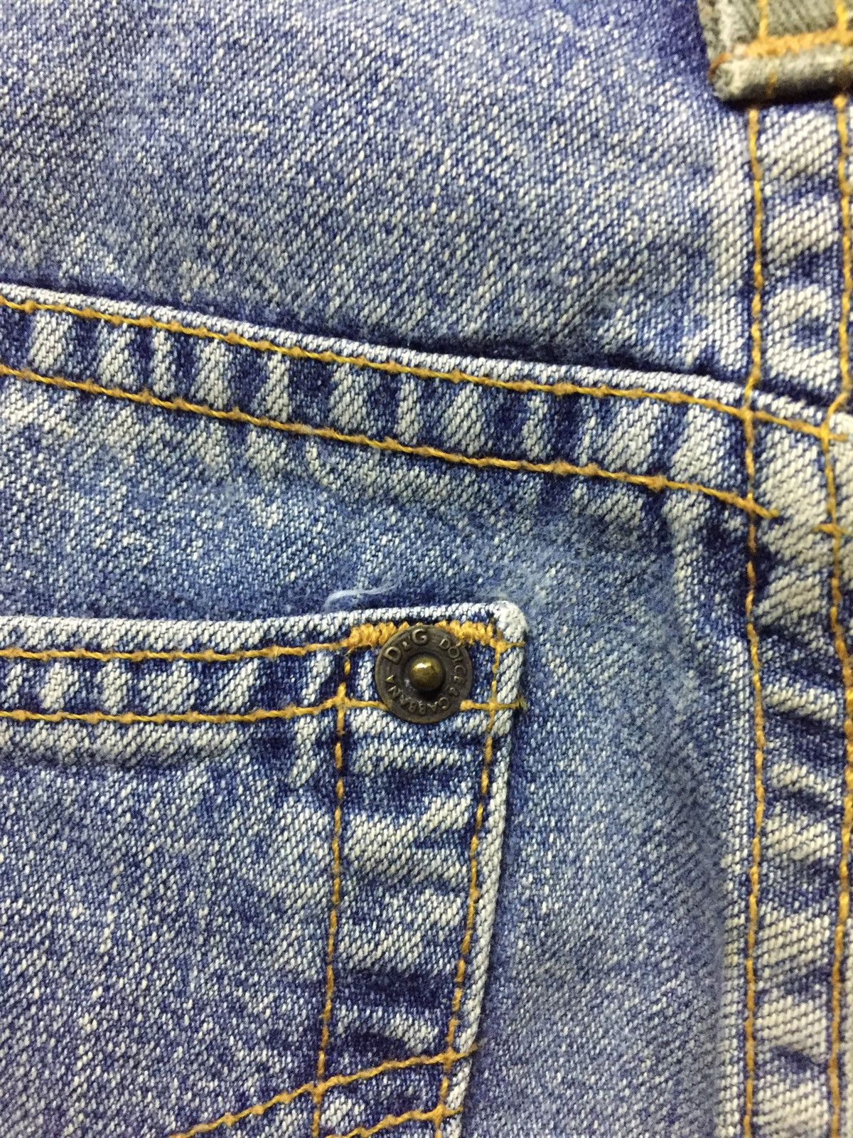 Dolce & Gabbana × Vintage Vintage D&G Baggy Stone Washed Cropped Denim Size US 31 - 7 Thumbnail