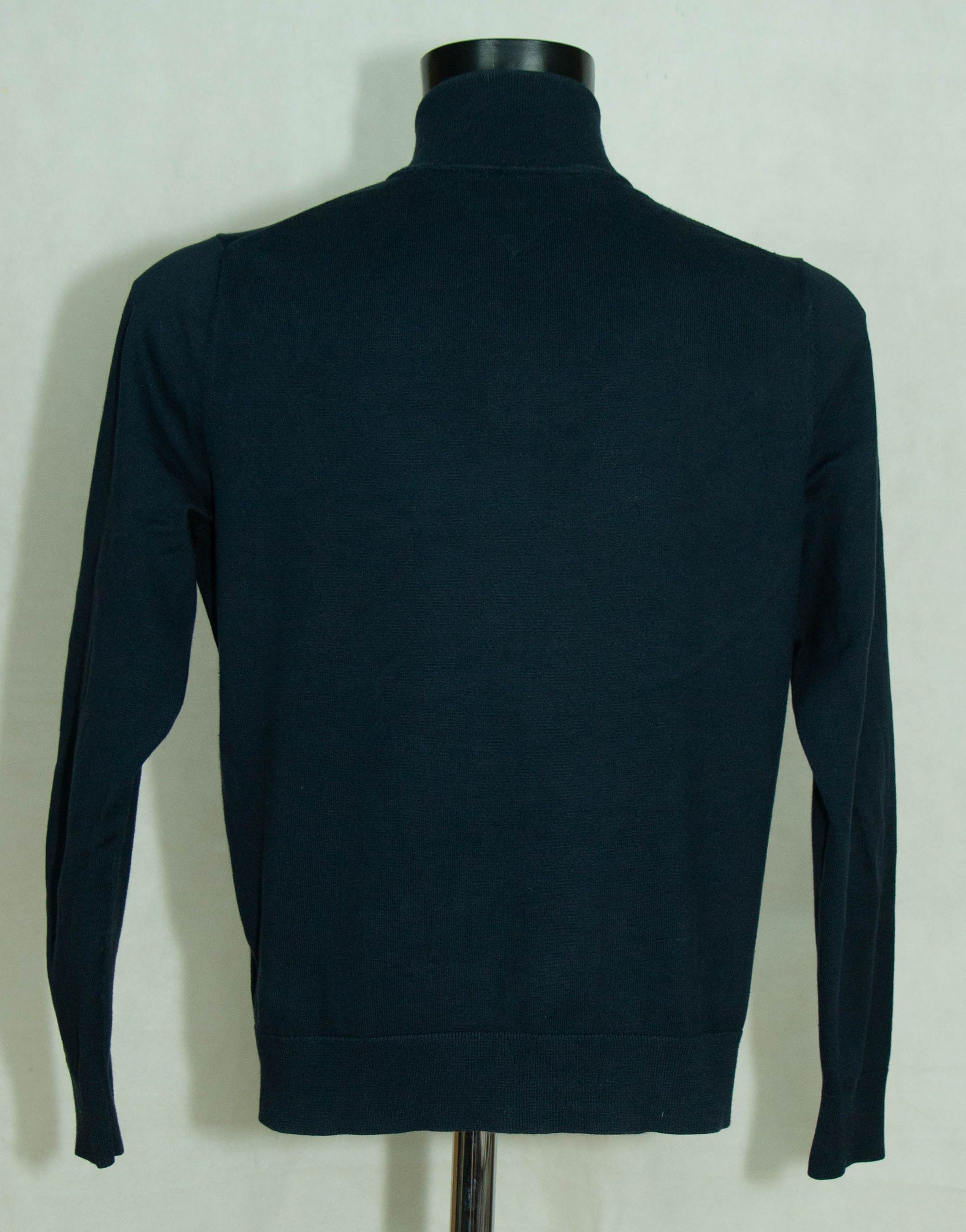 Tommy Hilfiger Tommy Hilfiger mens top sweatshirt cotton size S vgc Size US S / EU 44-46 / 1 - 3 Thumbnail