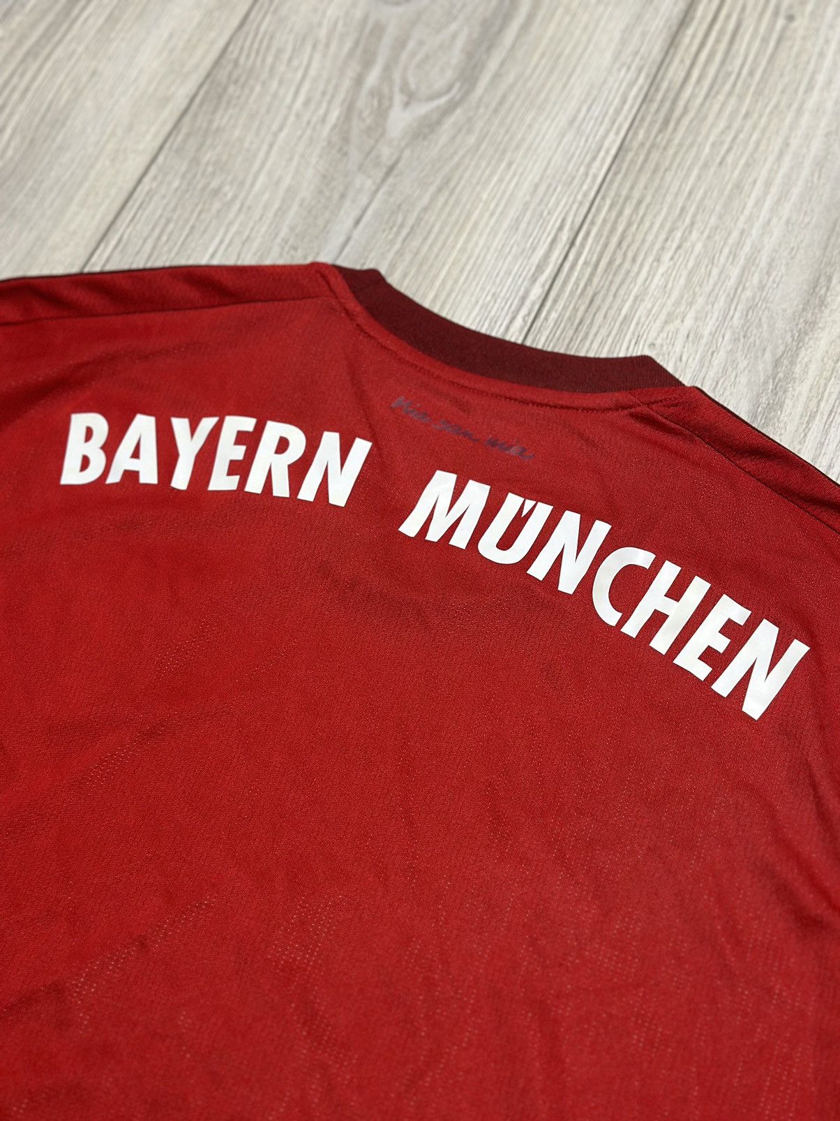 Adidas BAYERN MUNICH 2015 2016 FOOTBALL SHIRT SOCCER JERSEY ADIDAS Size US XL / EU 56 / 4 - 7 Thumbnail