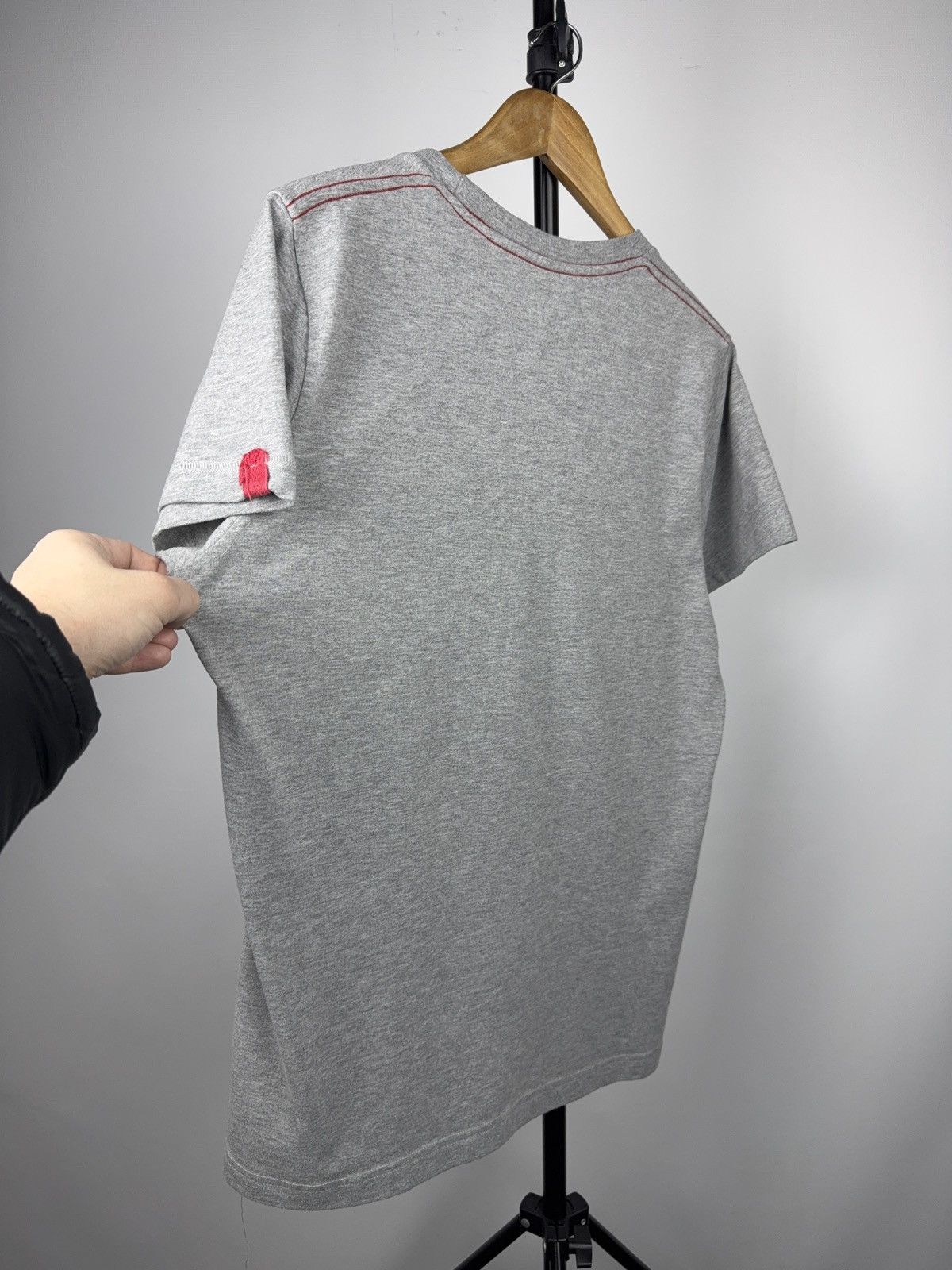 Ford Retro Ford Mustang Logo Tee Classic Pony Graphic Shirt M/L Size US M / EU 48-50 / 2 - 9 Thumbnail