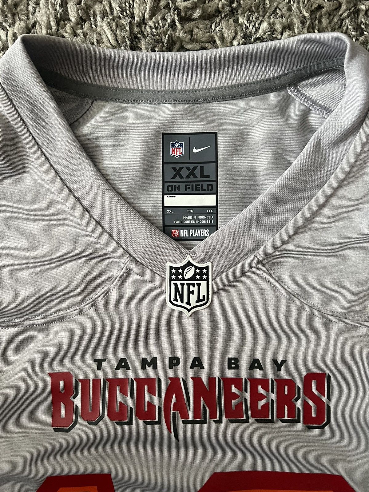 Nike Tom Brady Tampa Bay Buccaneers NFL Atmosphere Jersey Size US XXL / EU 58 / 5 - 5 Thumbnail