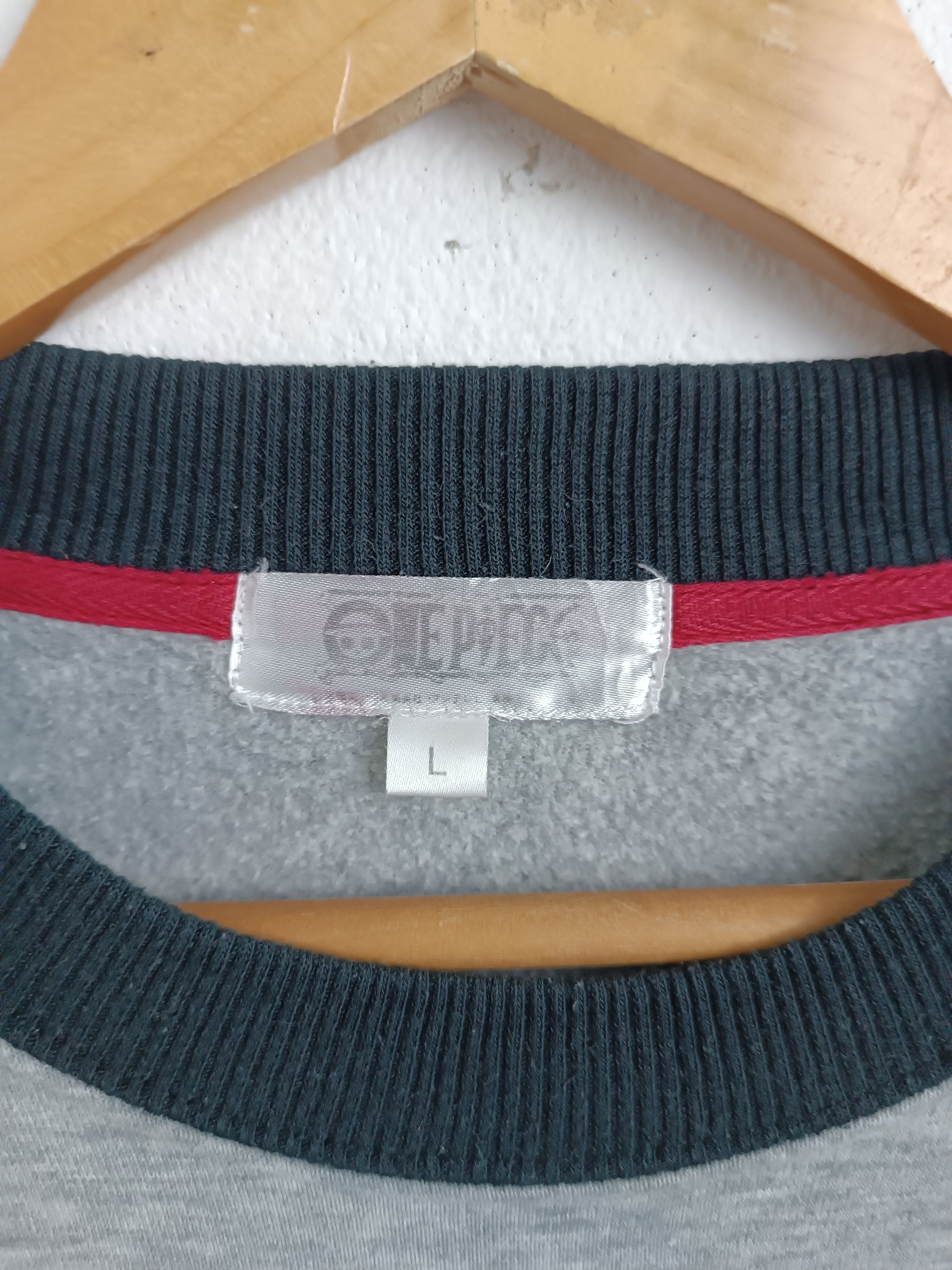 Anime VINTAGE ONE PIECE FILM Z LINEUP SWEATSHIRT VERY RARE ANIME Size US L / EU 52-54 / 3 - 8 Thumbnail